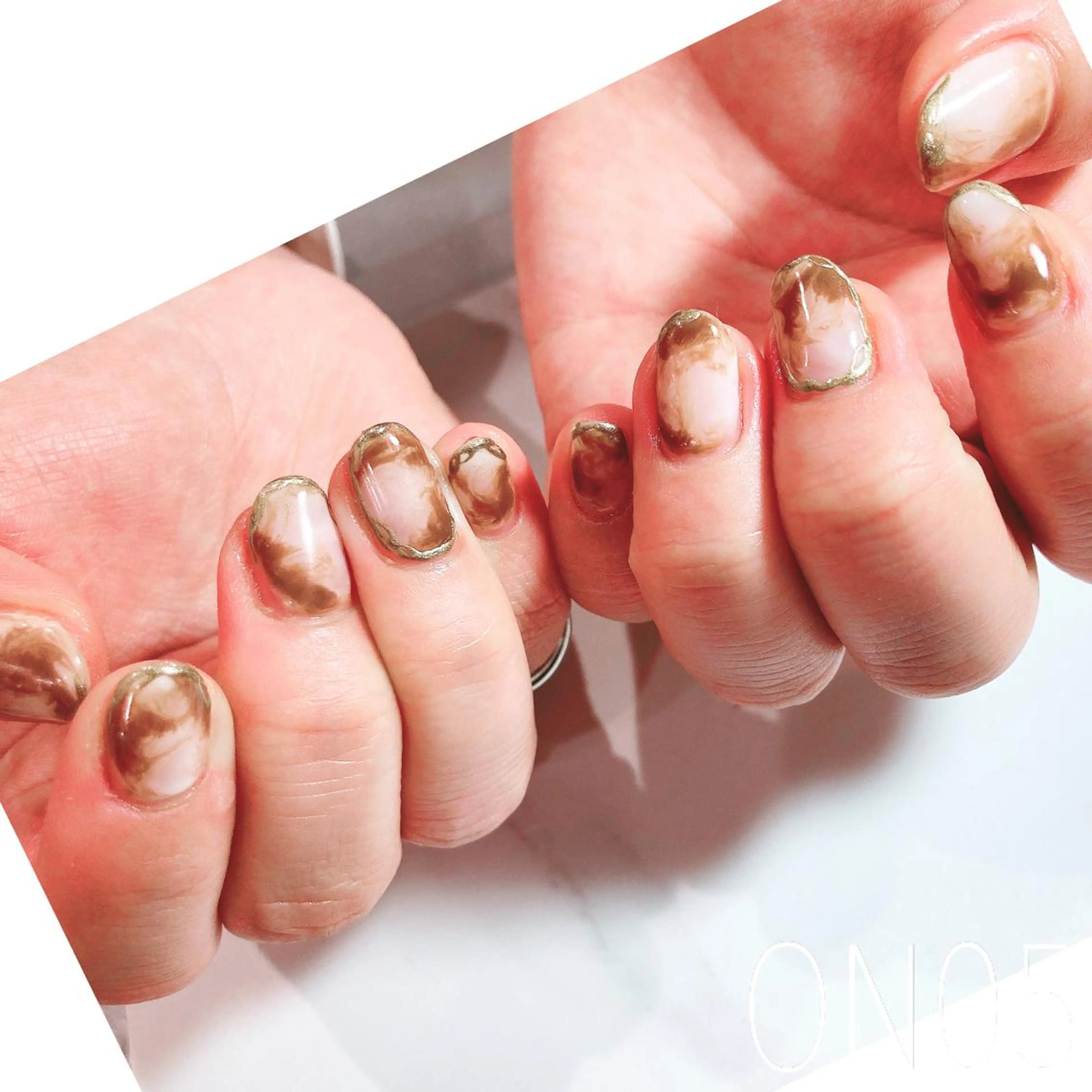 ネイル 園 寛子 （ネイリスト）のネイルデザイン