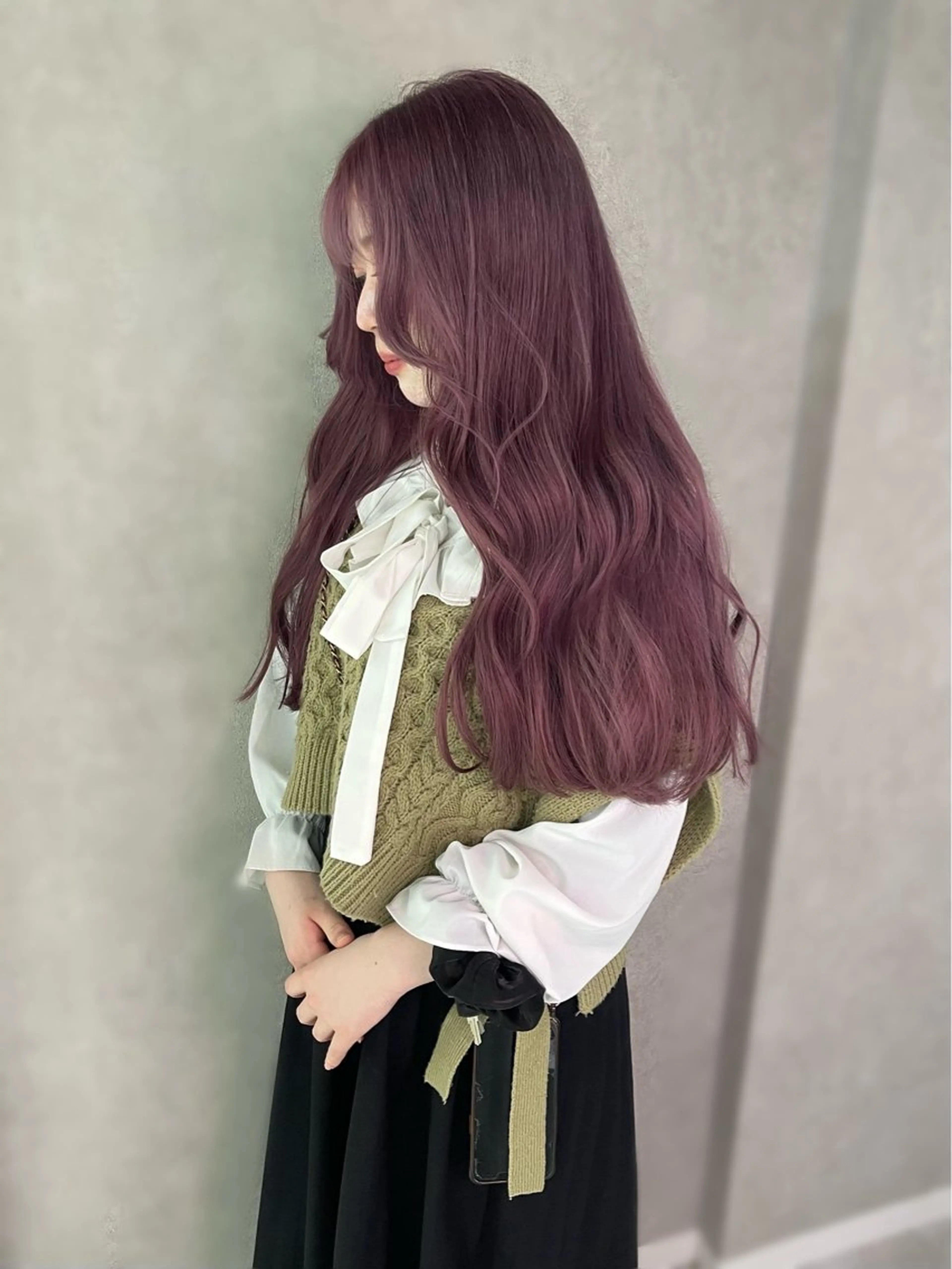 ロング カラー ラベンダーカラー ピンクカラー ピンクラベンダー ヘアカラー 盛れる顔まわり✨🎀 モテカラー別所好葉のヘアスタイル