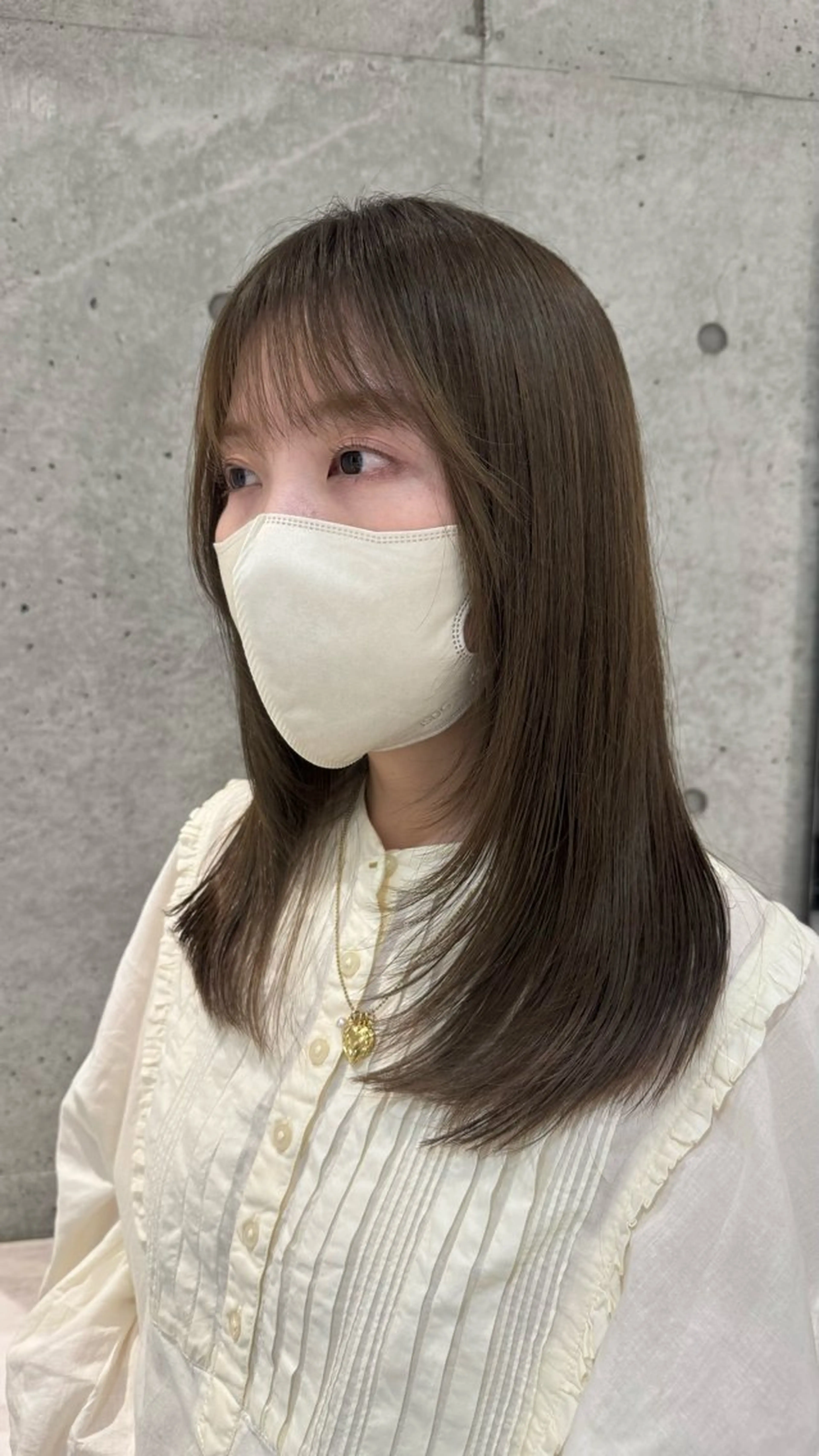 セミロング LIANCA/ manakaのヘアスタイル