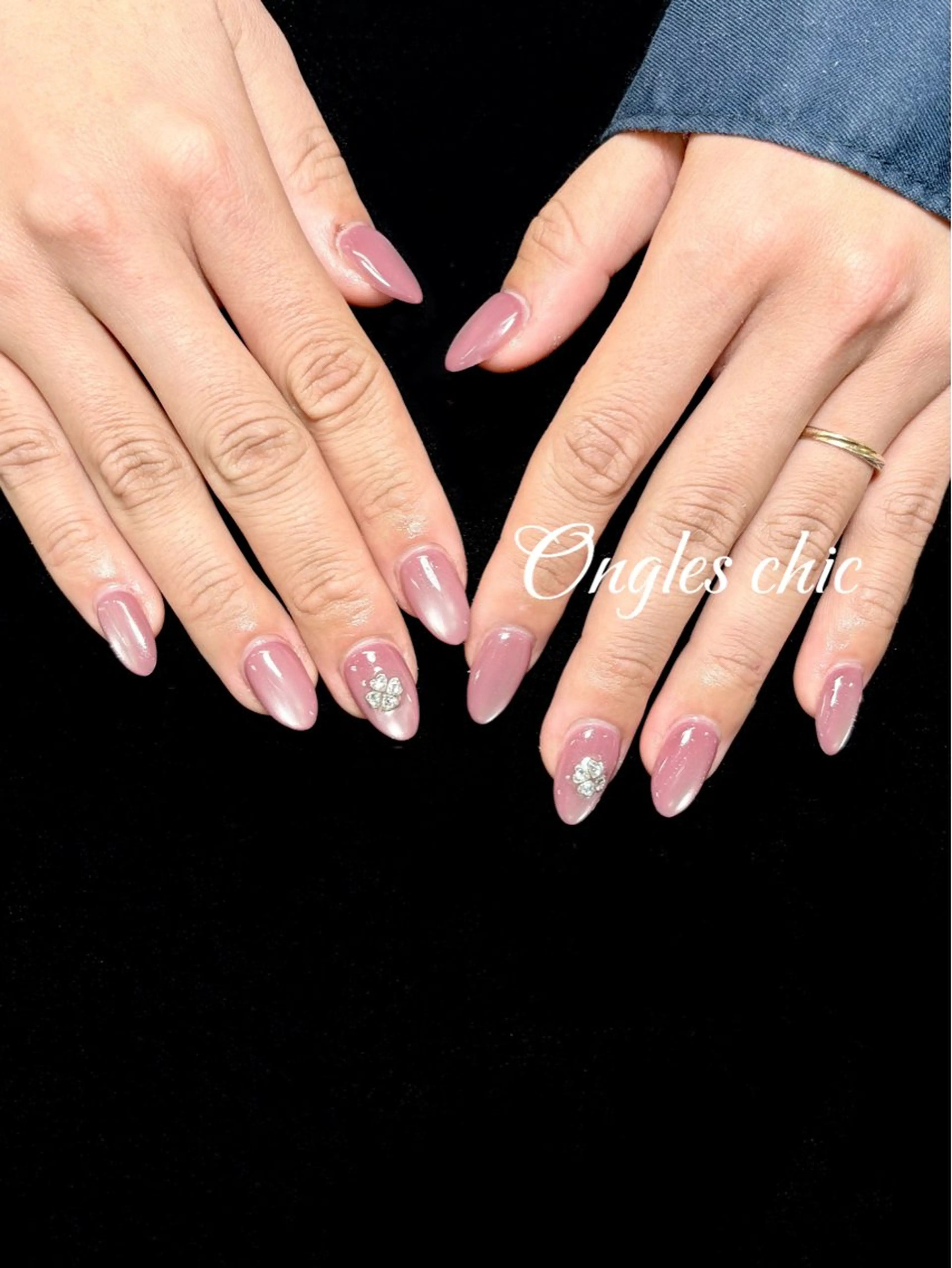 ネイル ハンドネイル ongles chicのネイルデザイン