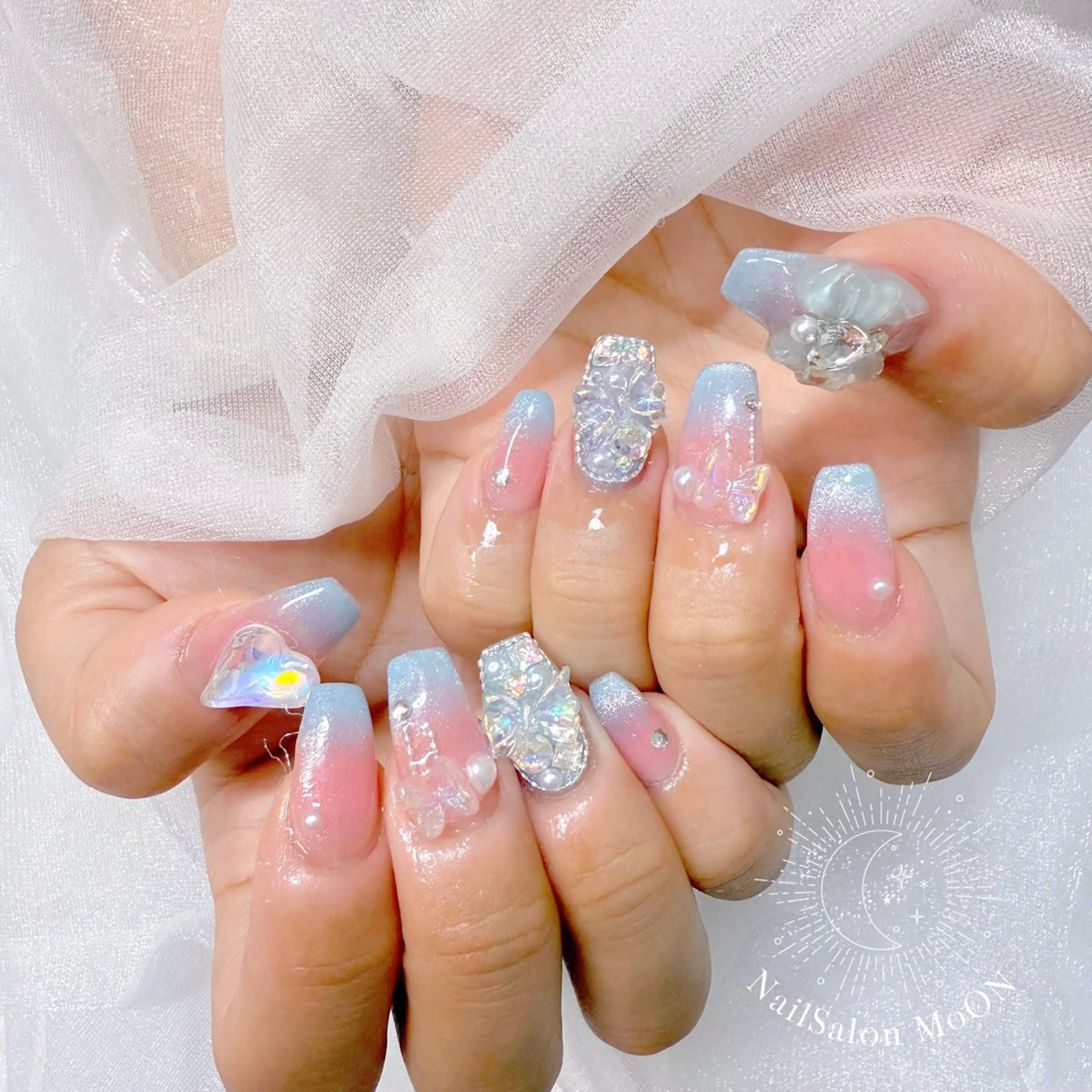 ネイル ハンドネイル ハンドケア MoON...❤︎ MeGuのネイルデザイン