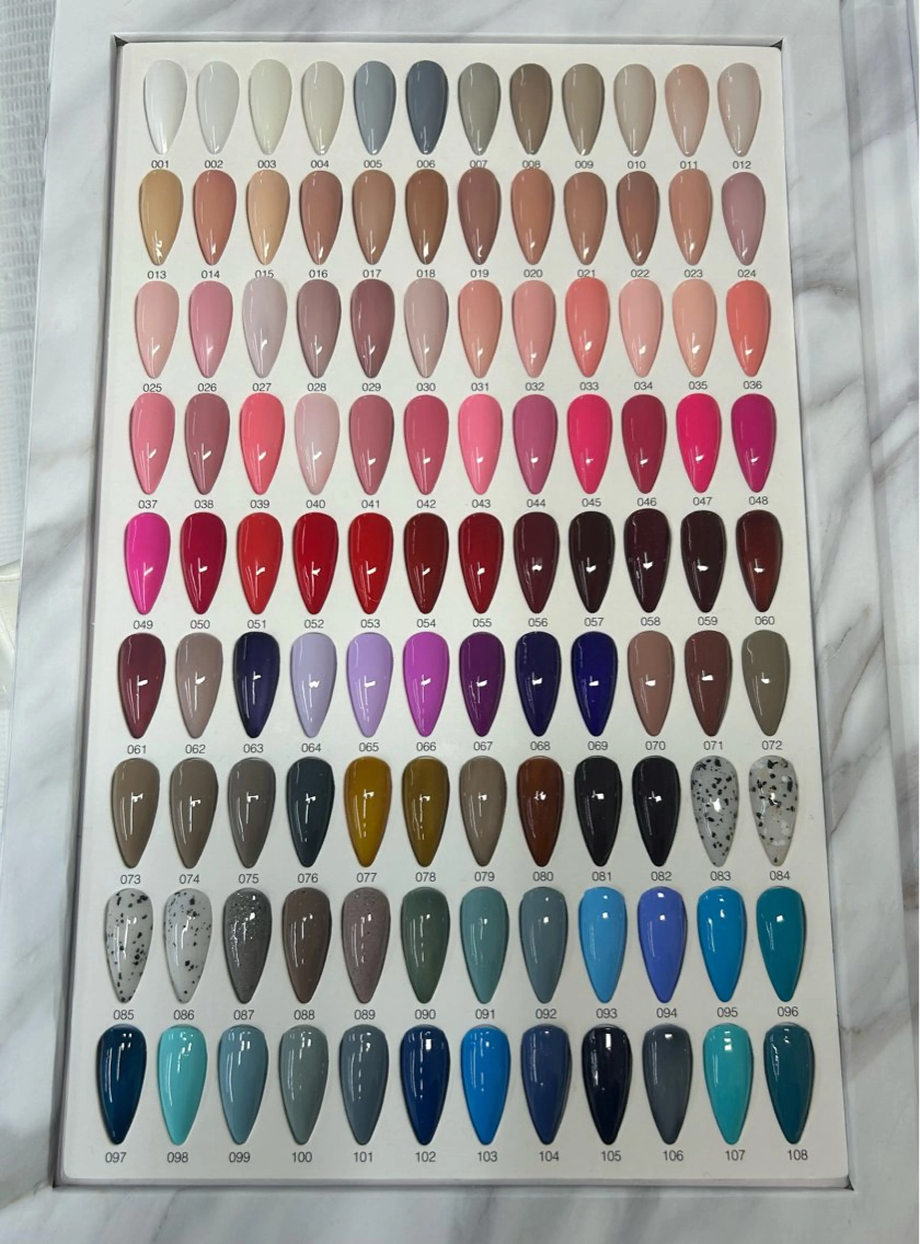 カラー LanceNail 🎀RION🎀のネイルデザイン