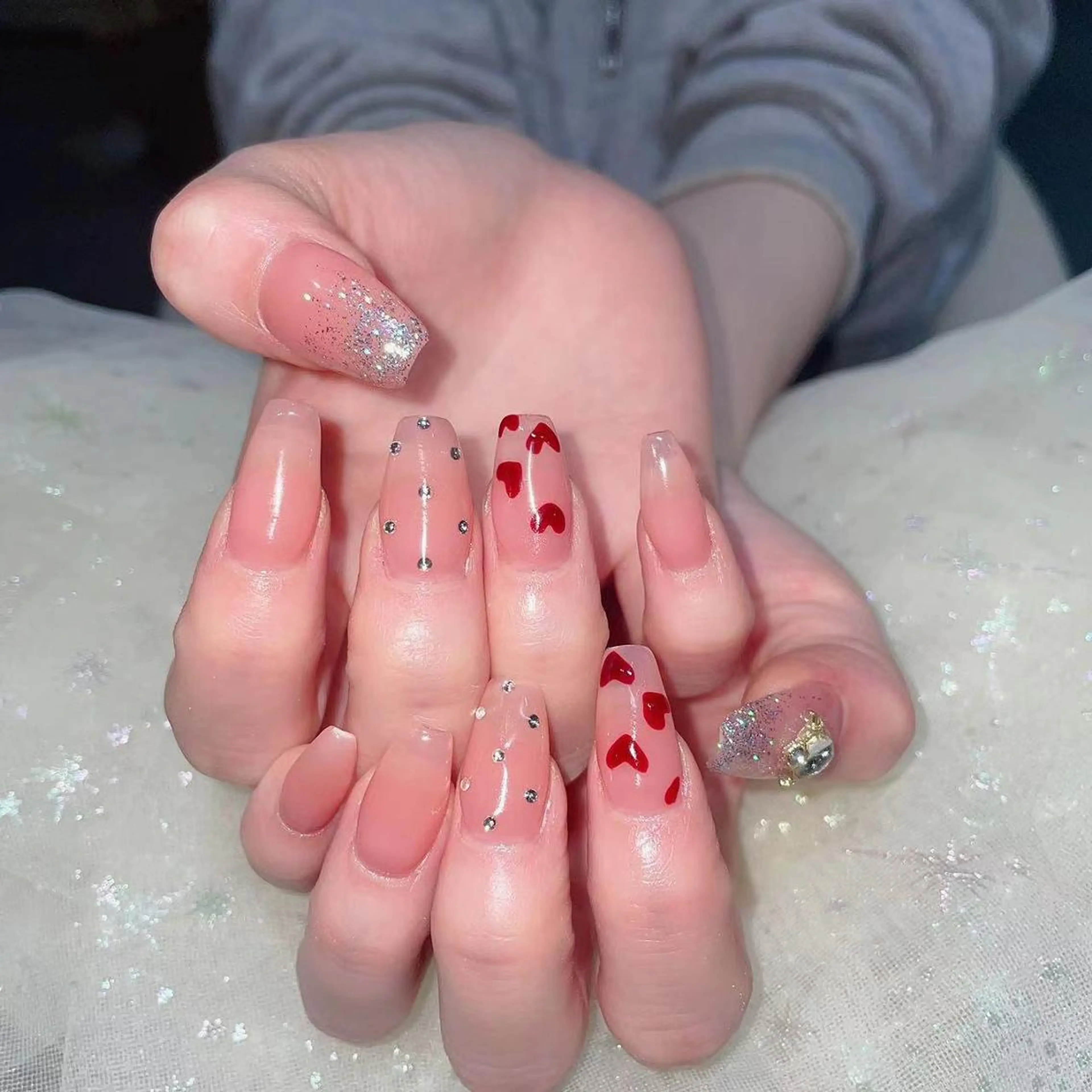 ネイル 長さ出し ネイルチップ Queens PUPUのネイルデザイン