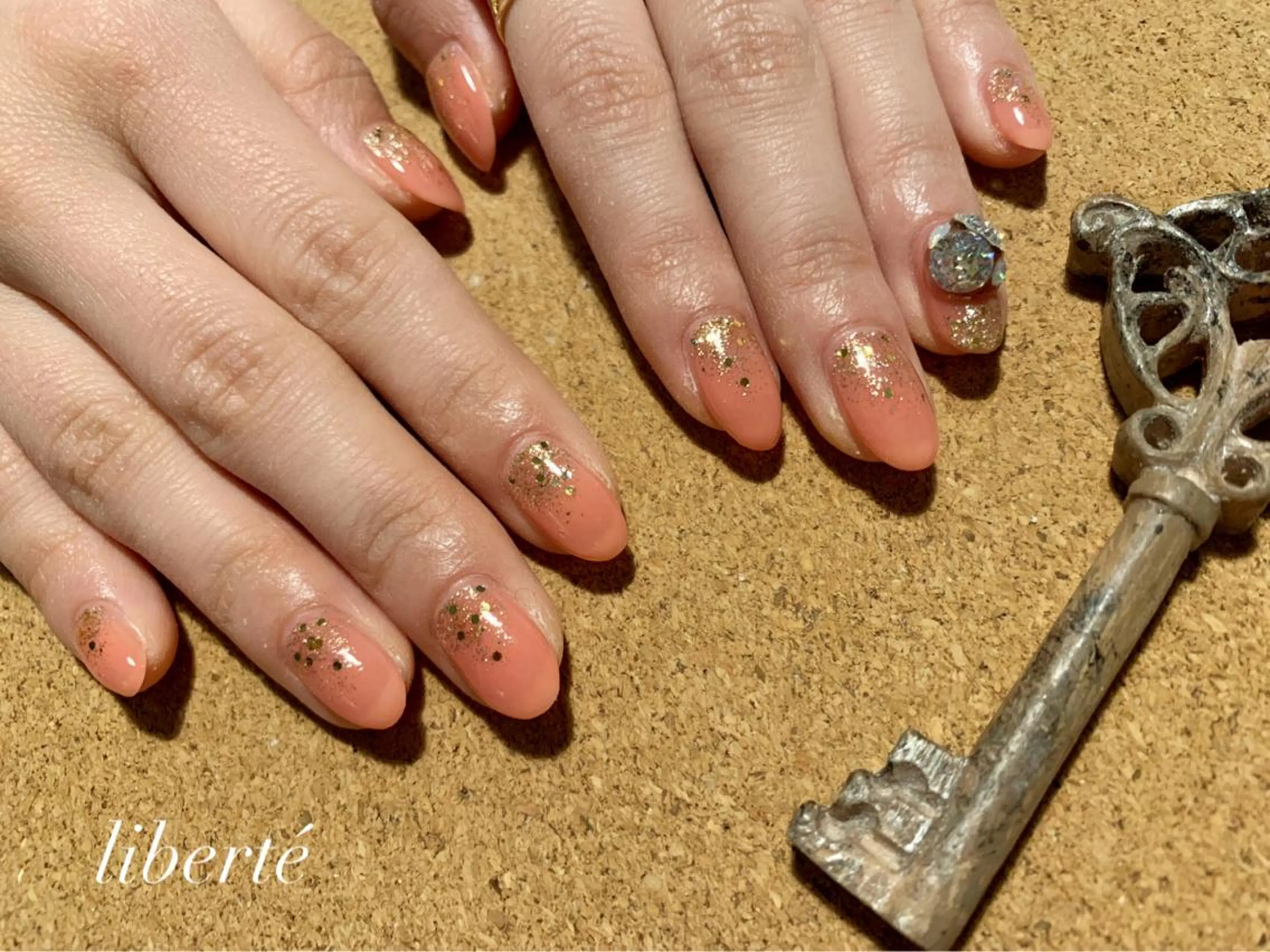 ネイル liberté (リベルテ)のネイルデザイン