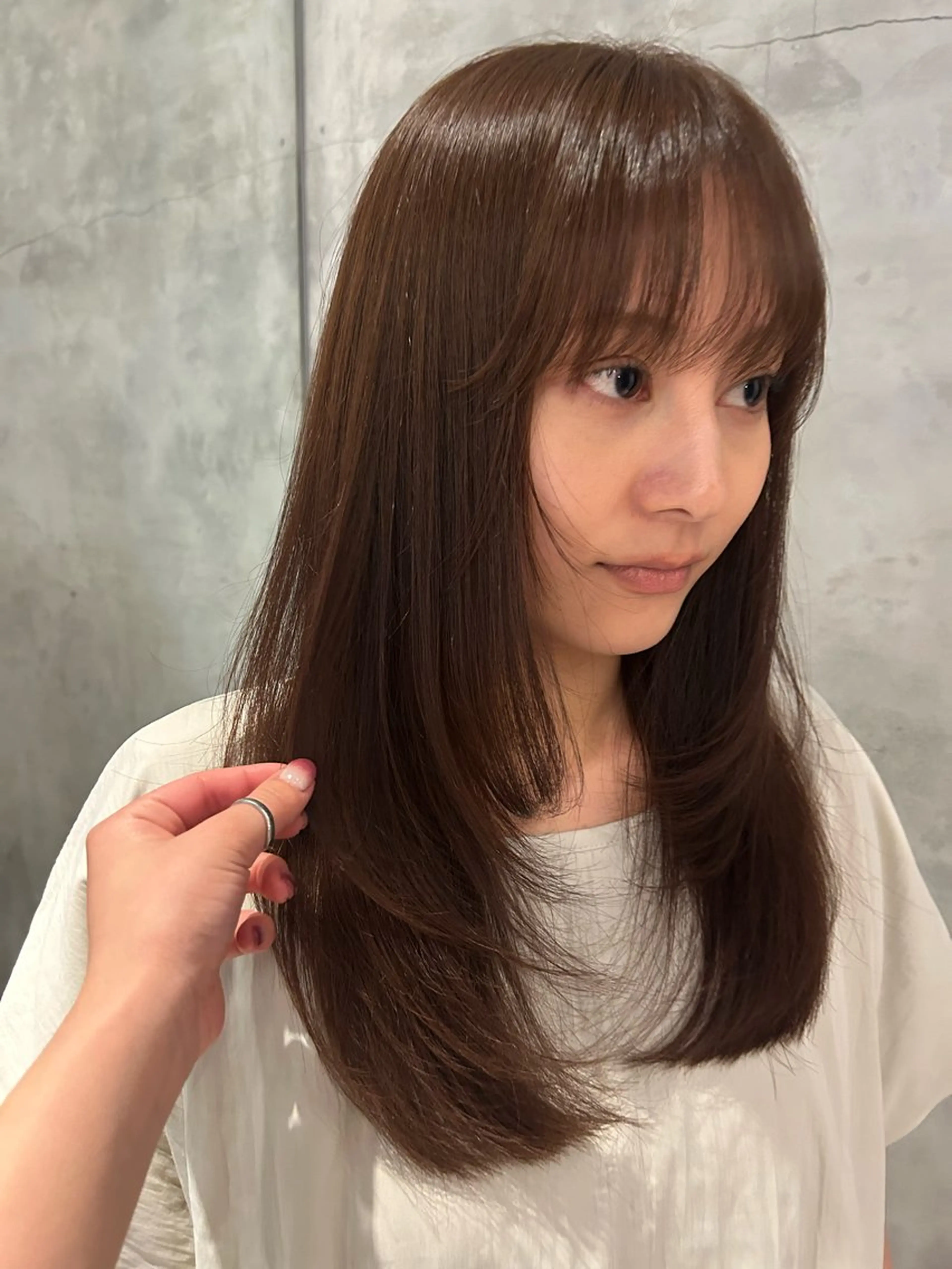 ロング カラー ベージュカラー ショコラベージュ レイヤーカット カット ヘアカラー トリートメント 顔周り/レイヤー/ 透明感/あやか💕のヘアスタイル