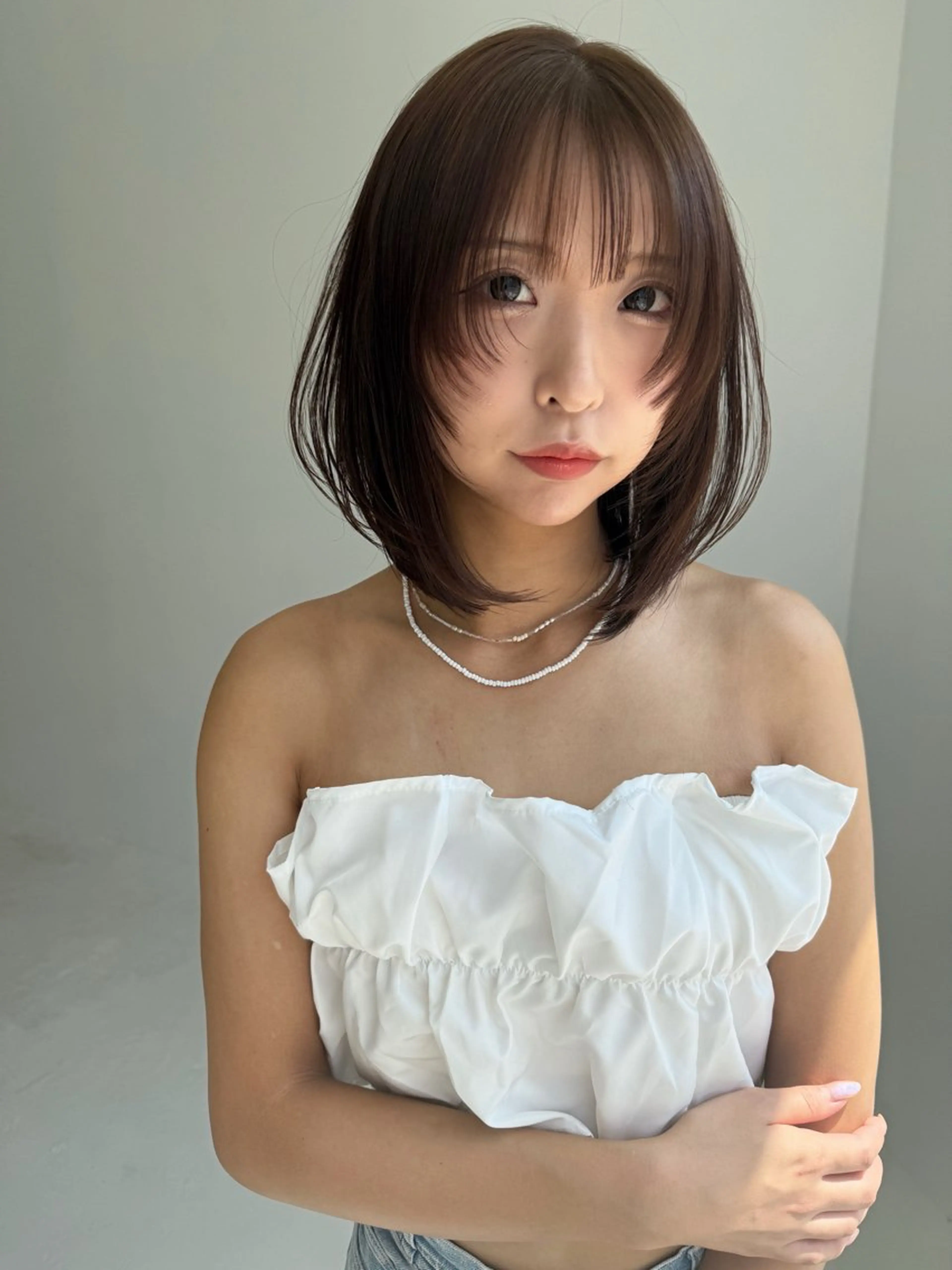 ミディアム カラー ボブ 顔まわりレイヤー 顔周りカット レイヤーカット カット ヘアカラー トリートメント SHICUNEアサミ /ショート/メンズのヘアスタイル