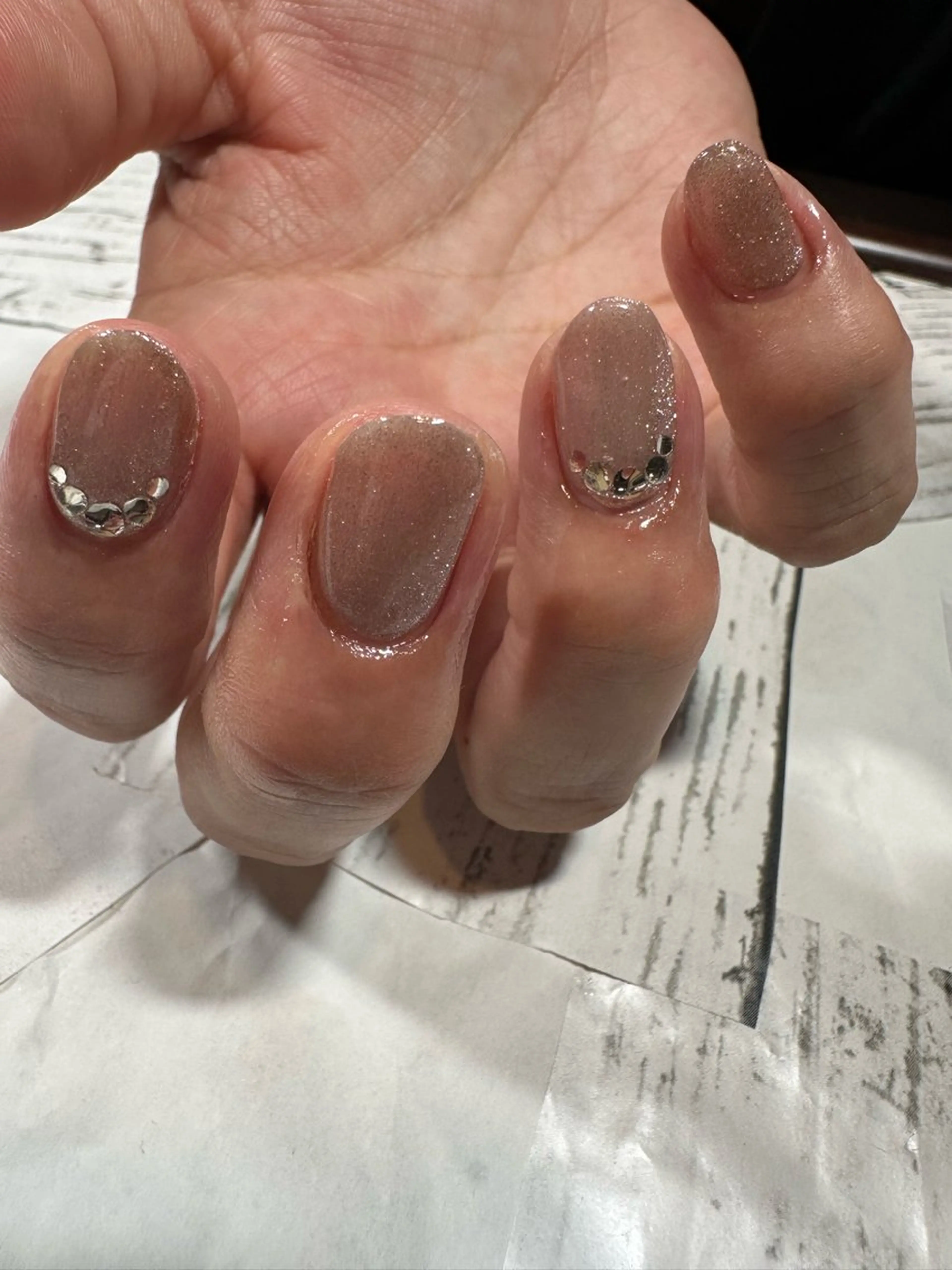 ネイル e.nail所属・🍎吉田 恵里🍎のネイルデザイン