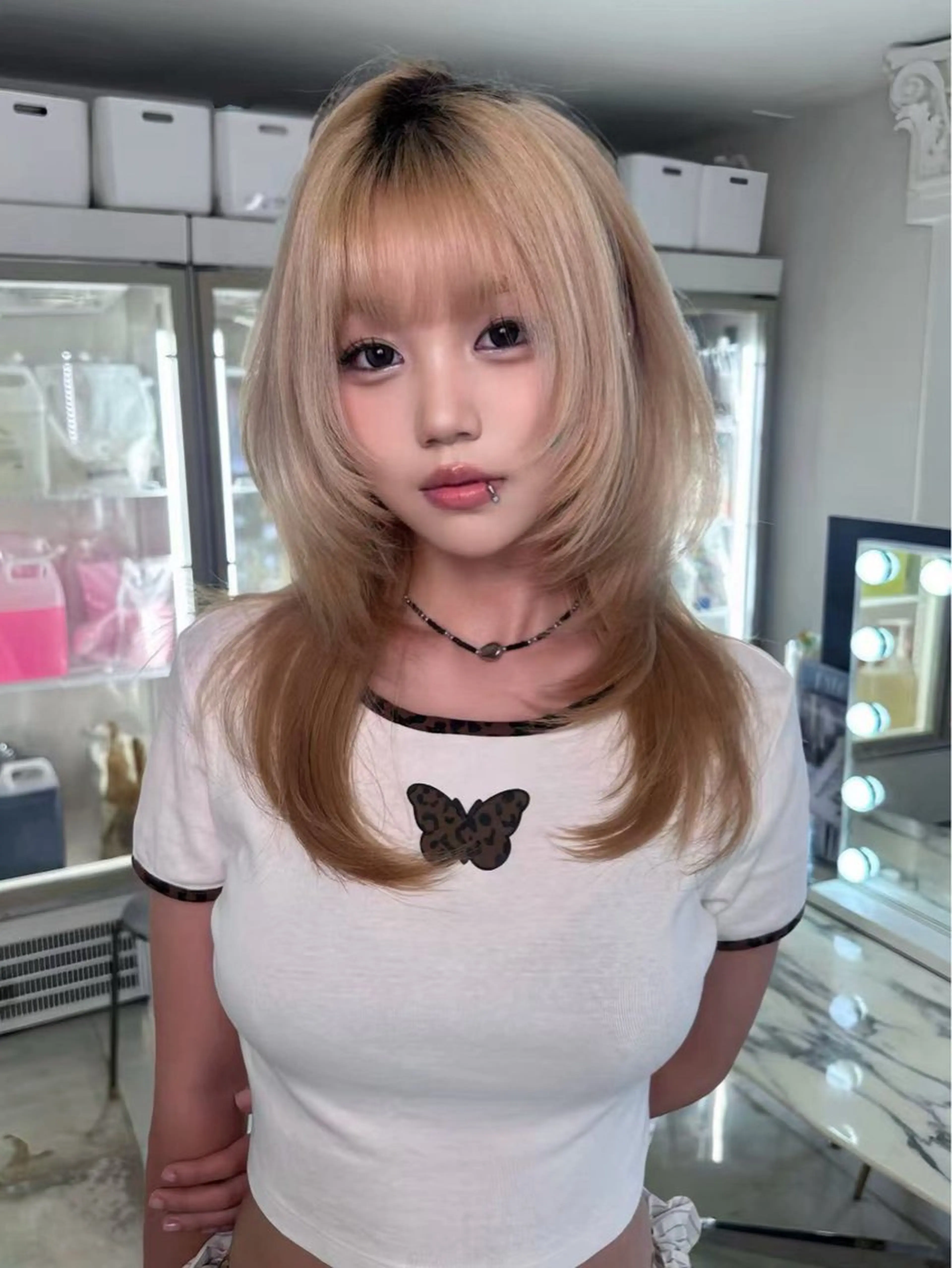 セミロング カット トリートメント RiA/レイヤーカッ ト/ハッシュカットのヘアスタイル