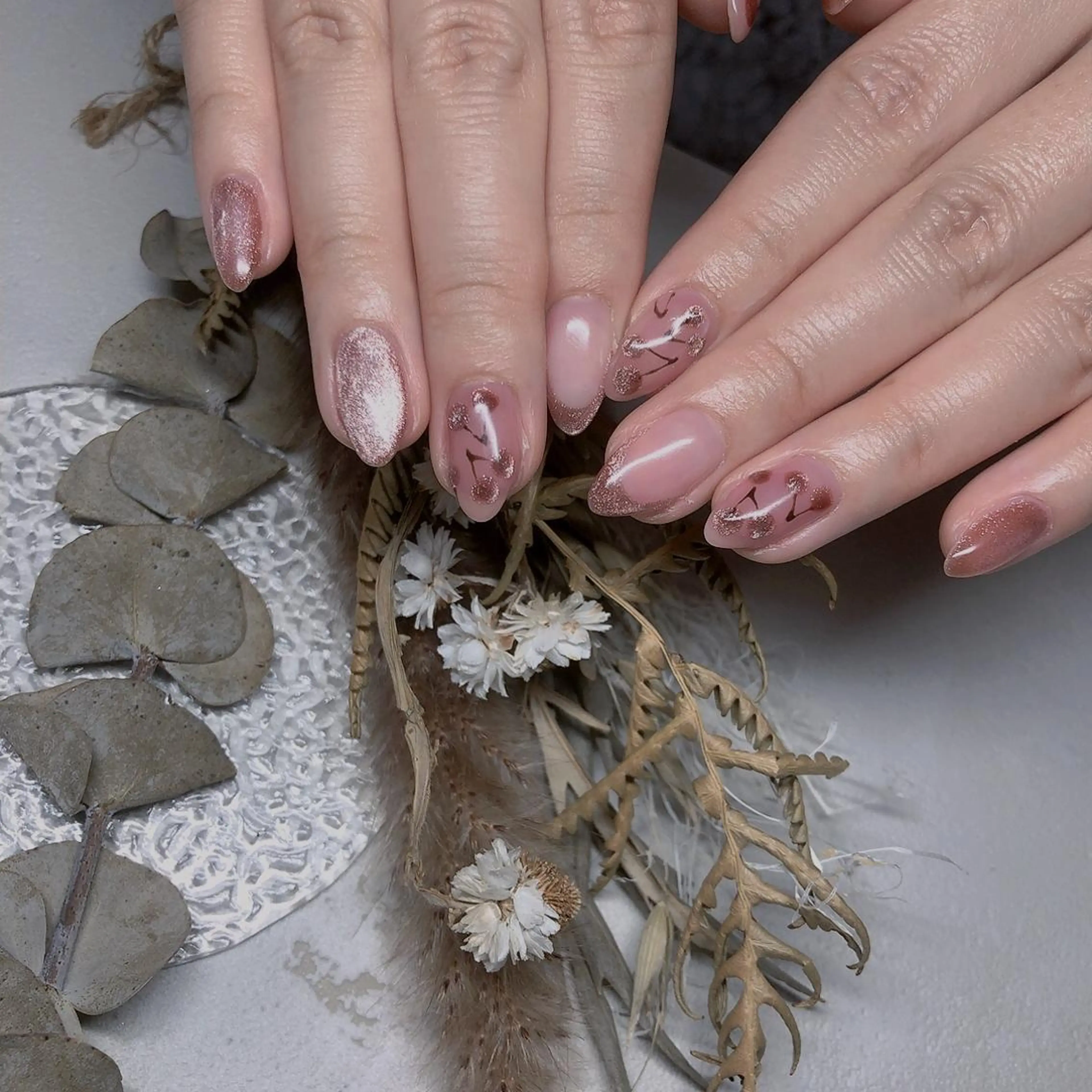 ネイル Iolite_ｱｲｵﾗｲﾄ所属・兼田 朋子のネイルデザイン