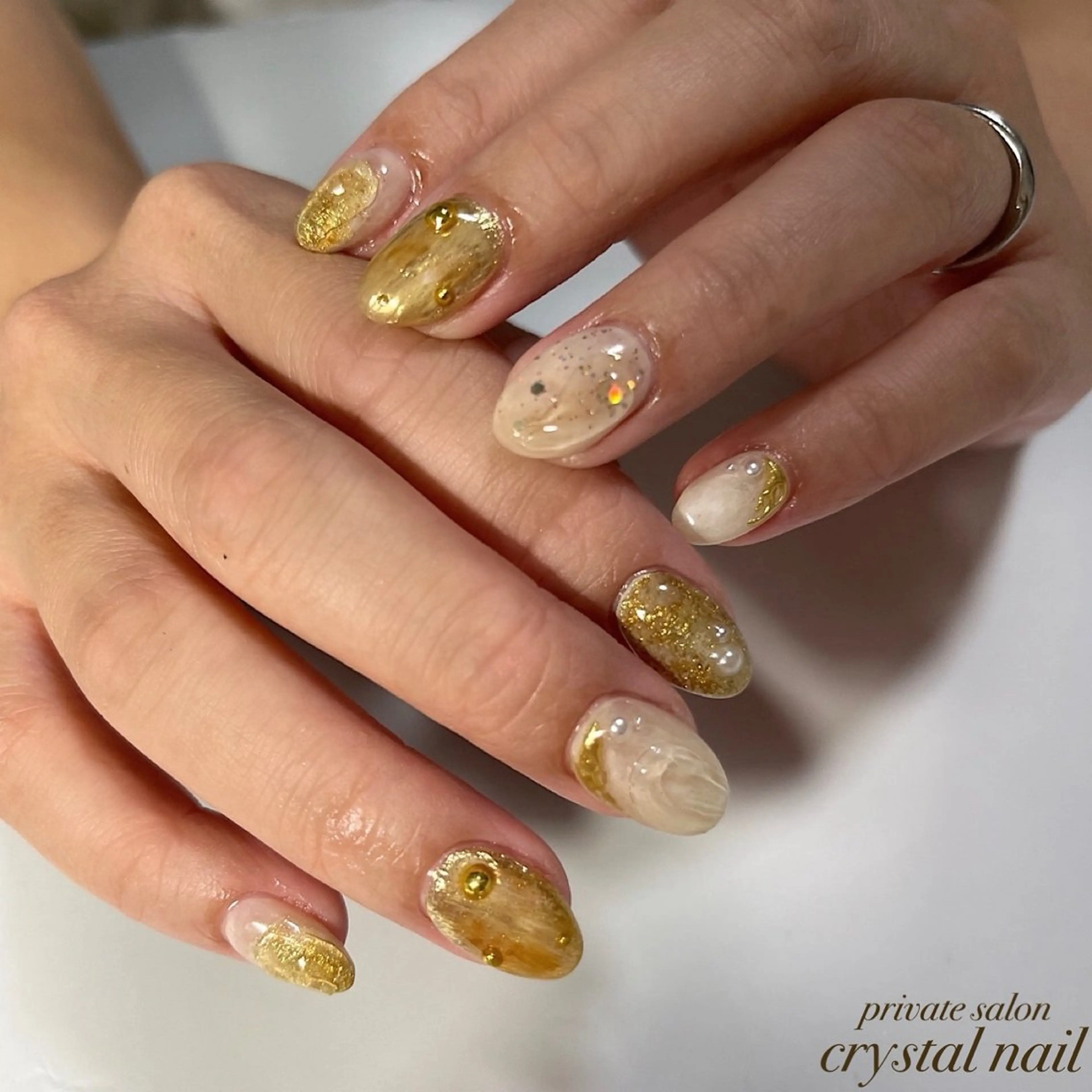 ネイル ニュアンスネイル Crystal Nailのネイルデザイン