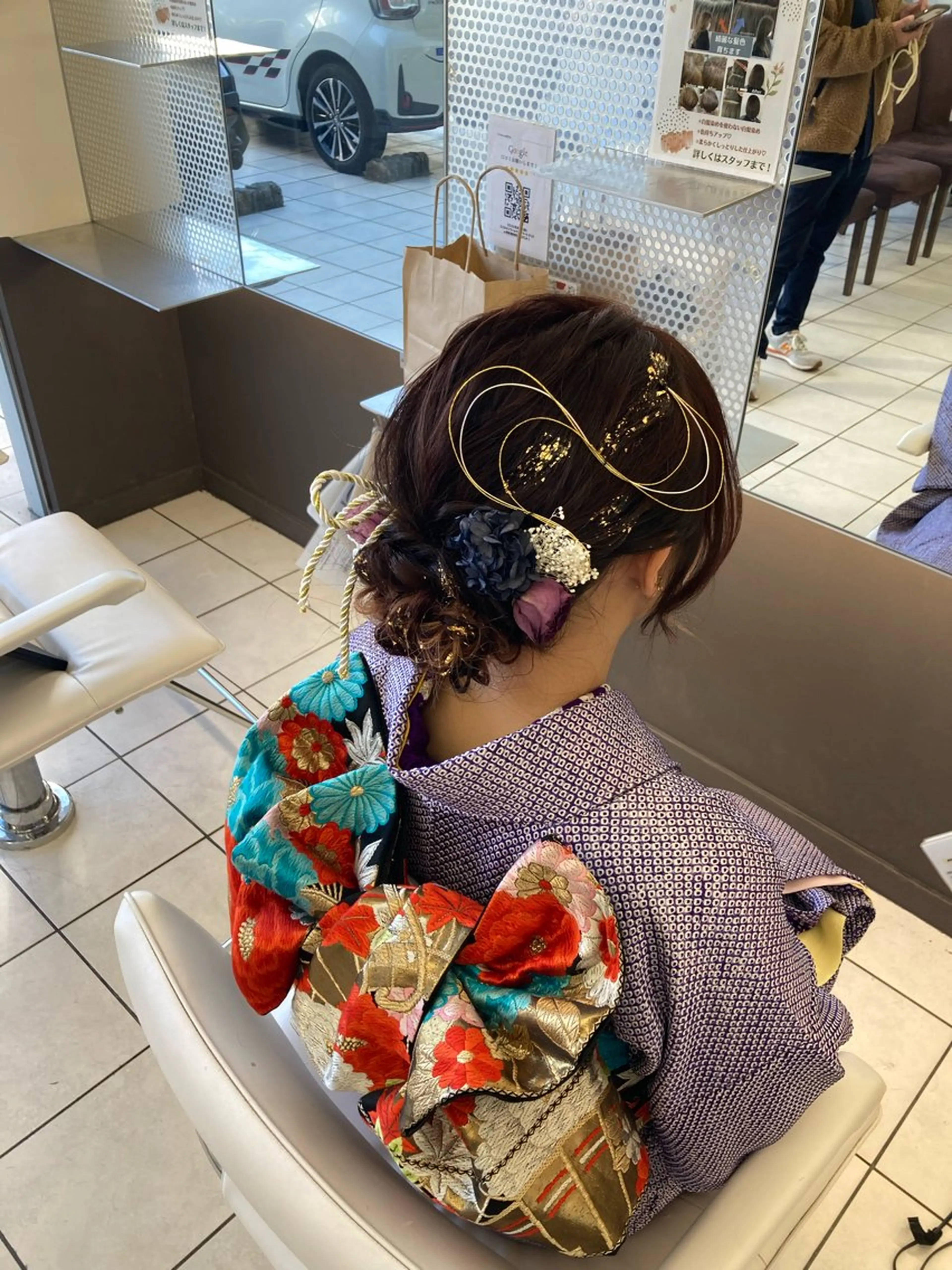 ロング ヘアセット 暗髪つや髪💫 岡本彩花のヘアスタイル