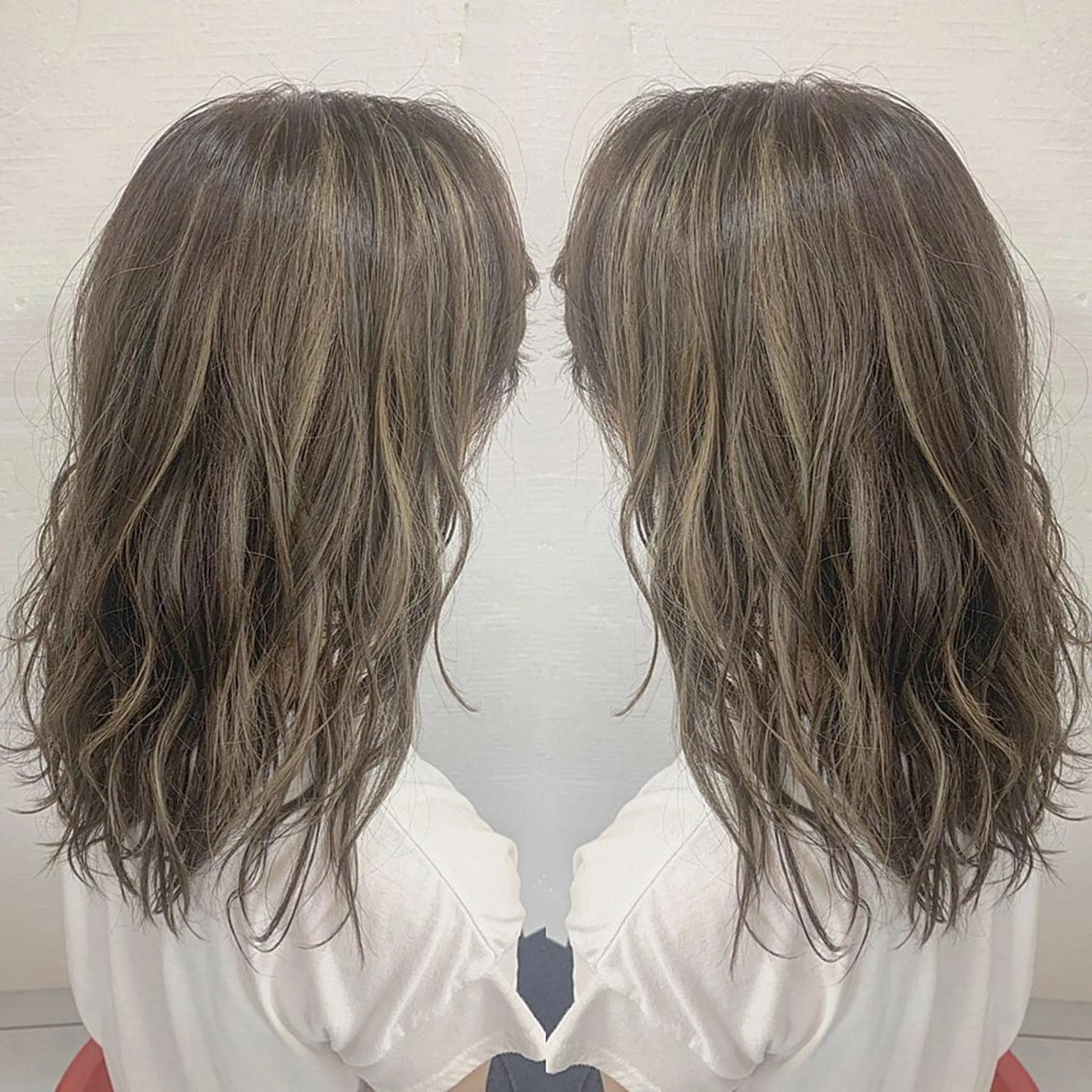 セミロング カラー ハイライトカラー ハイライト 縮毛/レイヤー 韓国/橋口のヘアスタイル