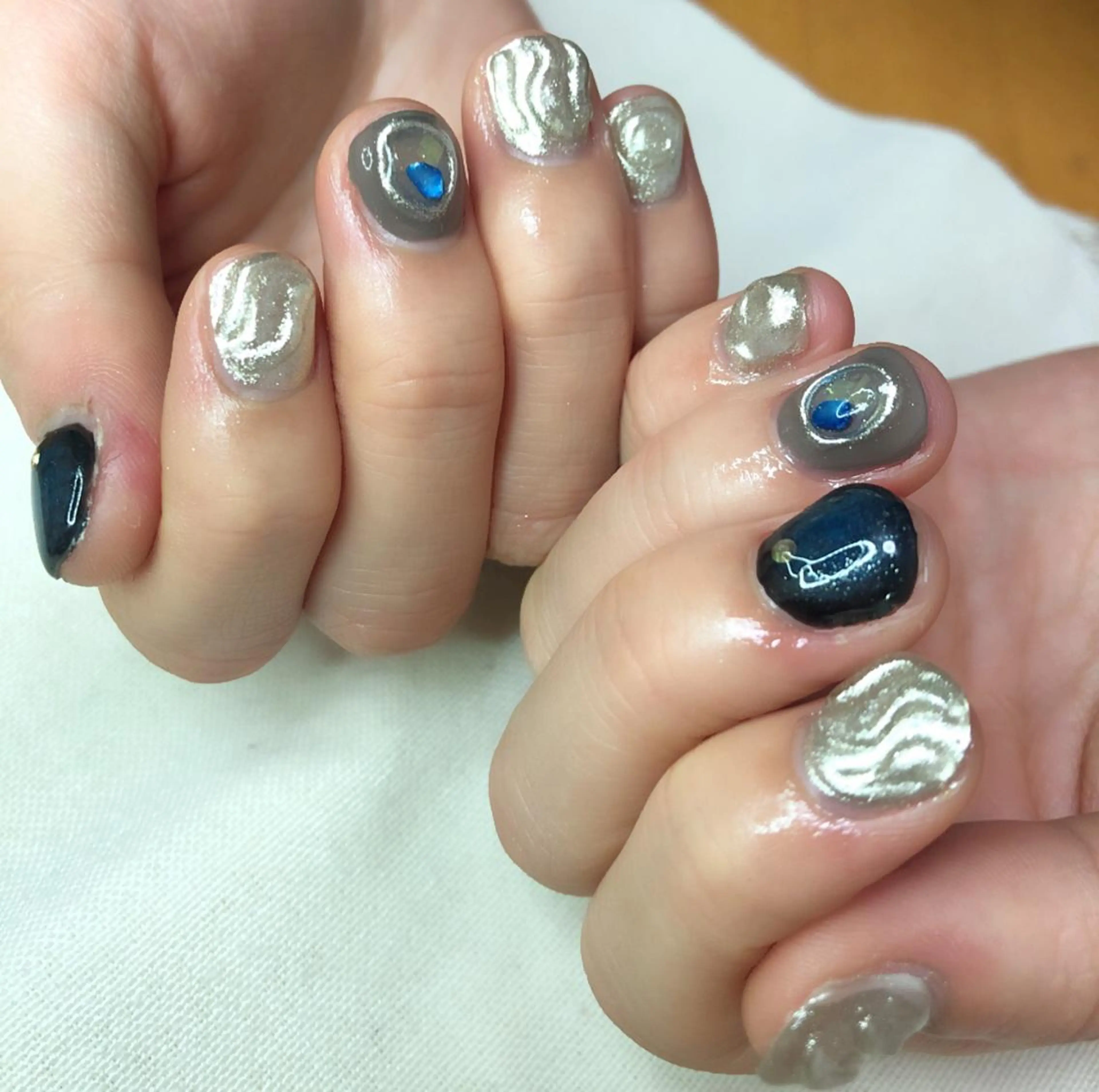 ネイル AZU nailのネイルデザイン