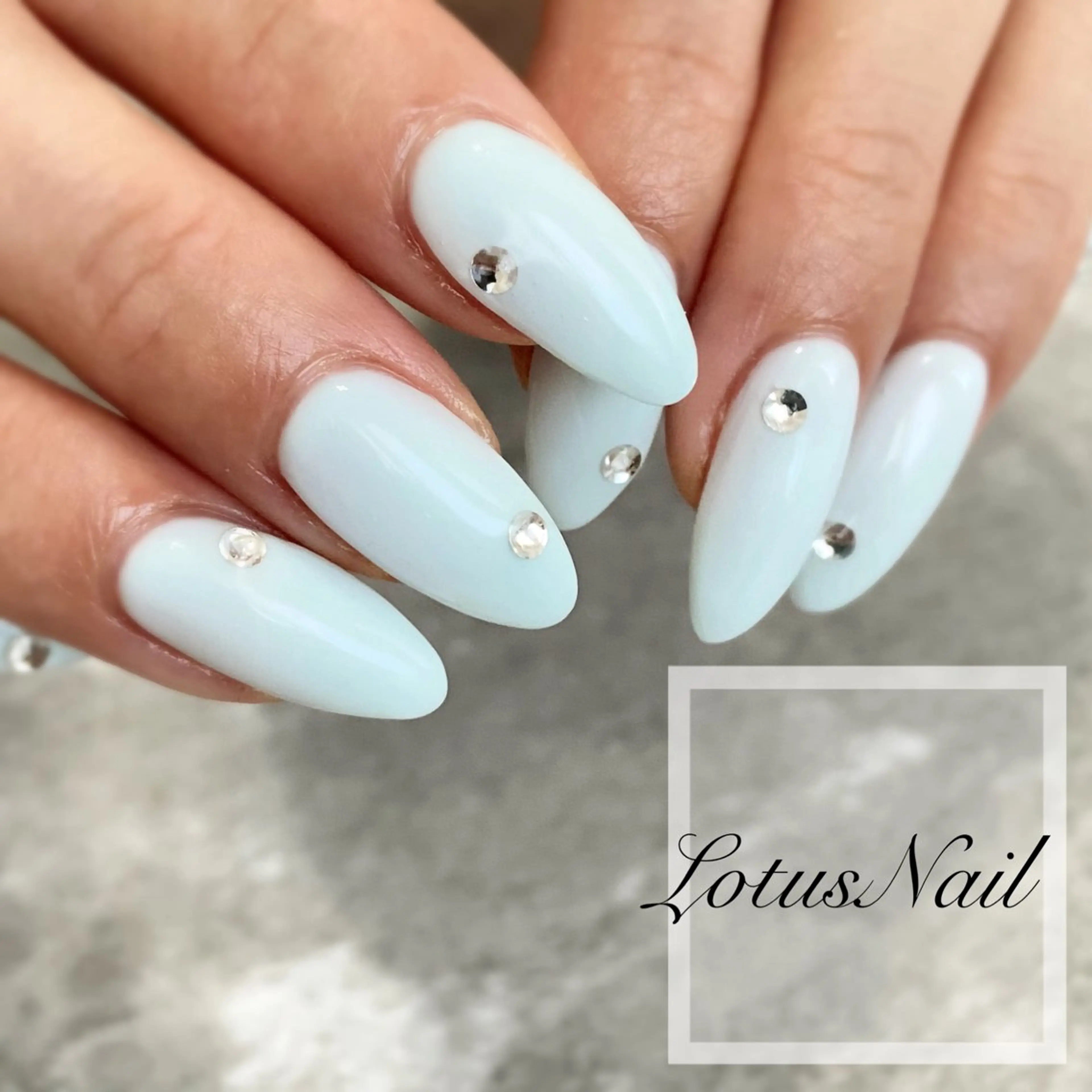 ネイル ハンドネイル Lotus Nailのネイルデザイン