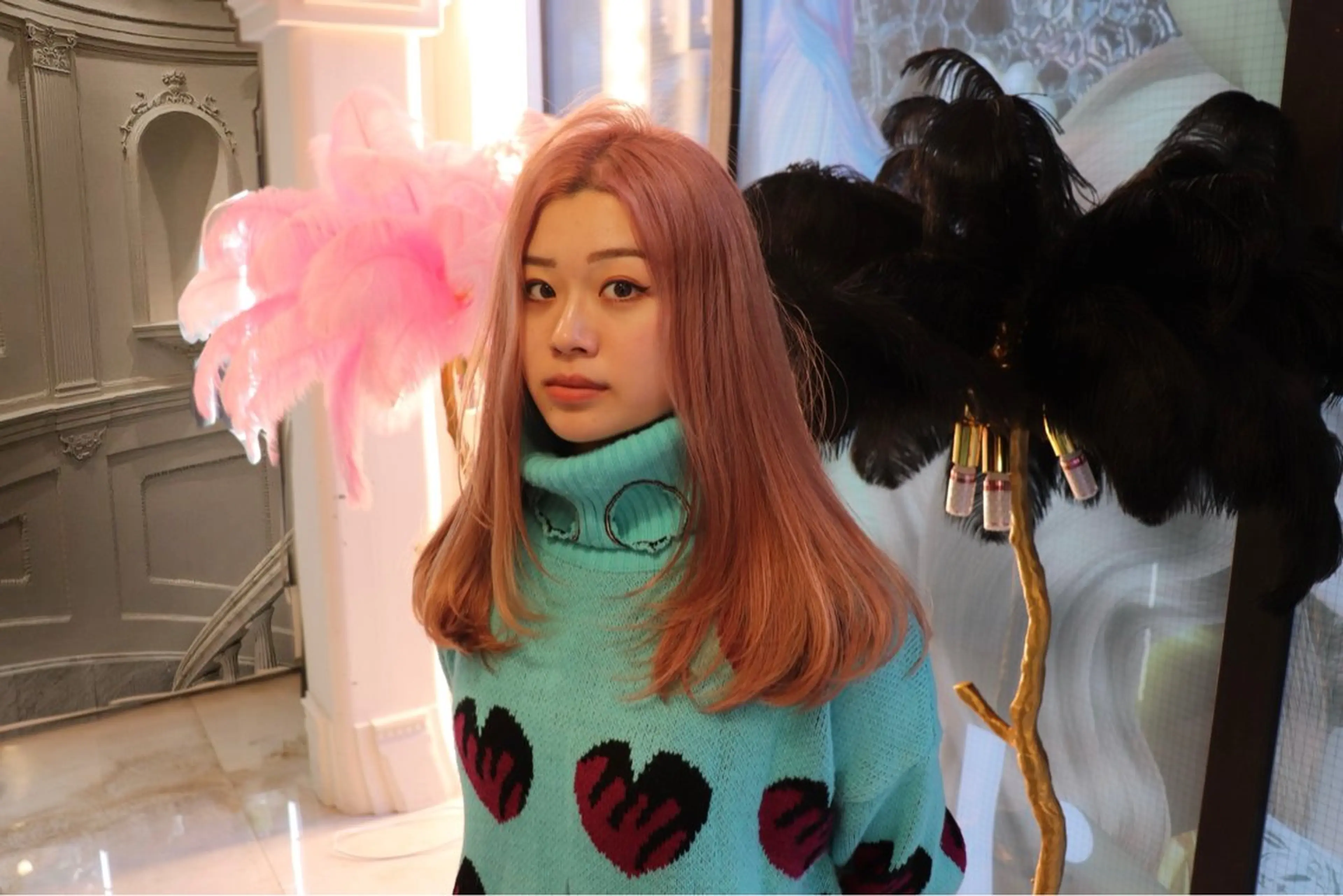 セミロング SHIN レイヤー‪‪カットのヘアスタイル