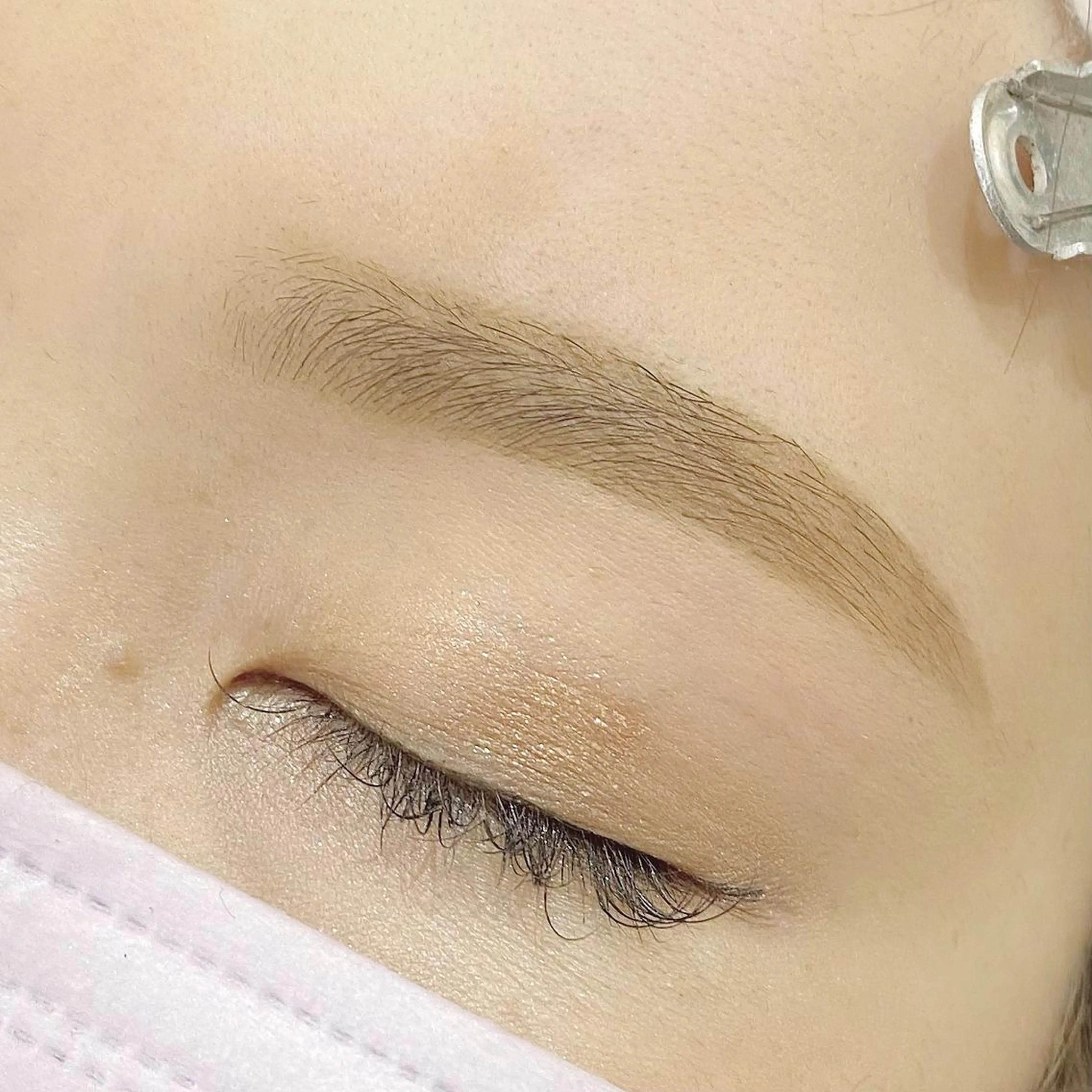 💙【ミニモ学割30%オフ】眉毛WAX💙《眉周りの古い角質を取っていきます✨》の写真