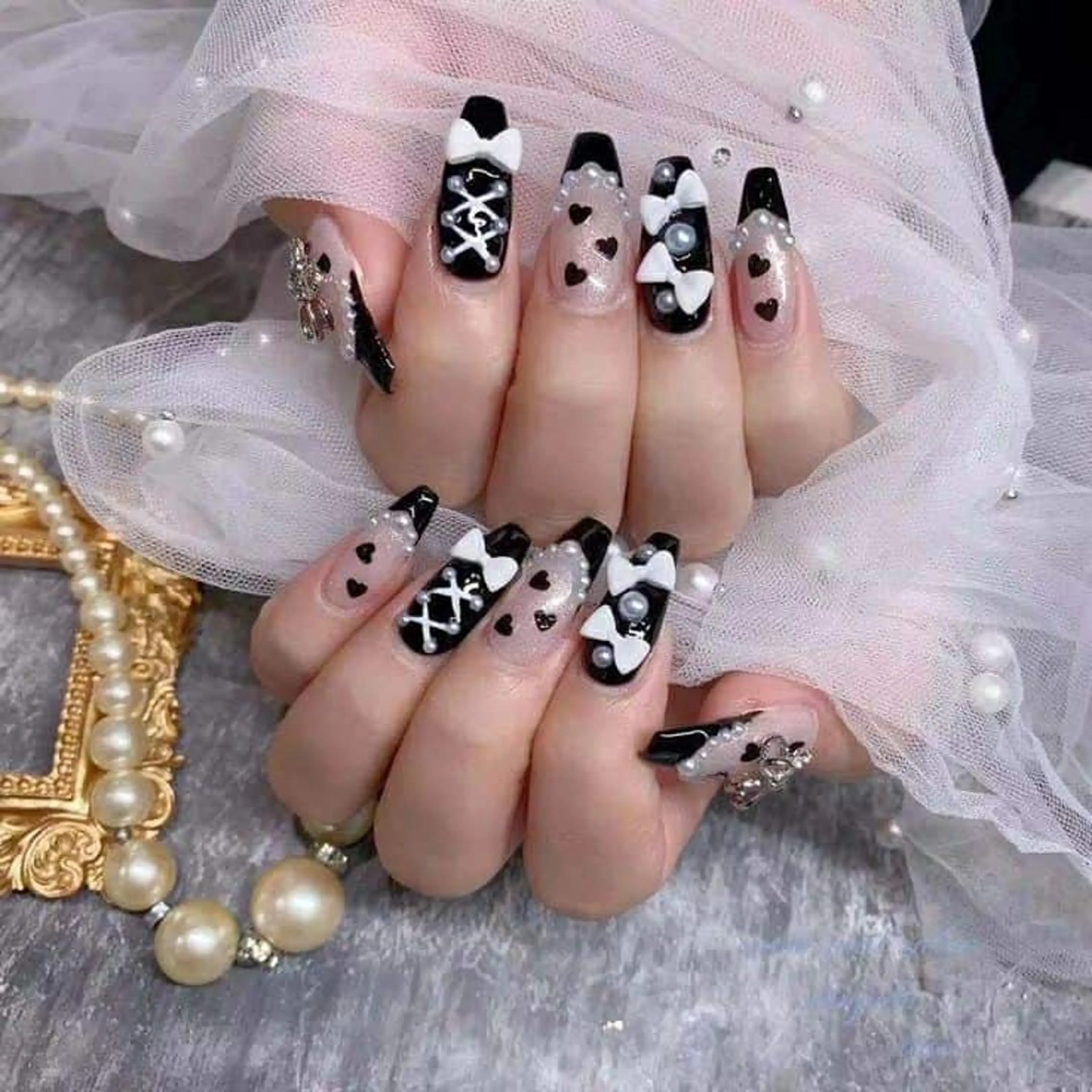 ネイル Queen Nail 柏店　クイーンネイルのネイルデザイン