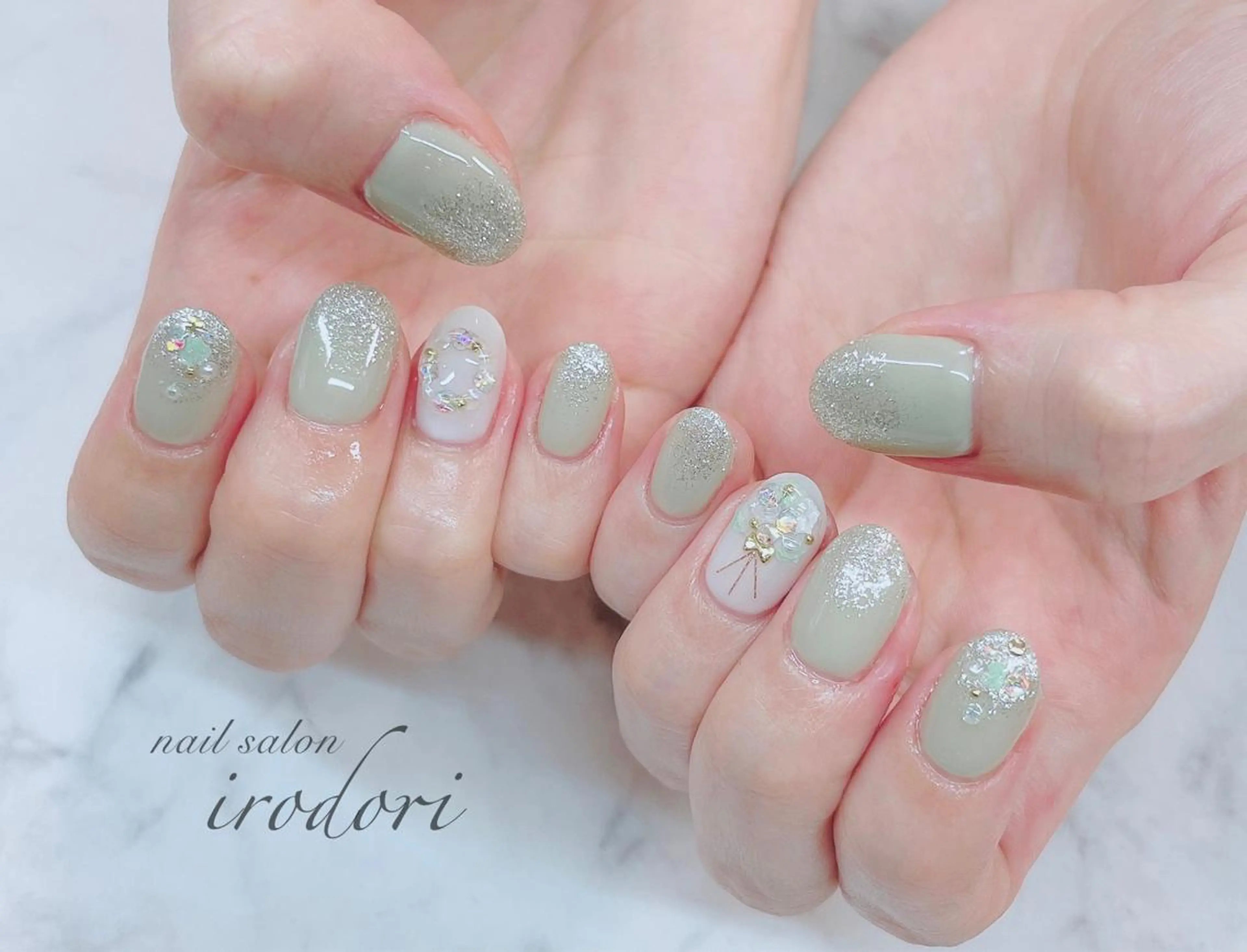 ネイル ﾌｨﾙｲﾝ専門ﾈｲﾙｻﾛﾝ彩 博多駅前店所属・ネイルサロン 彩 irodoriのネイルデザイン