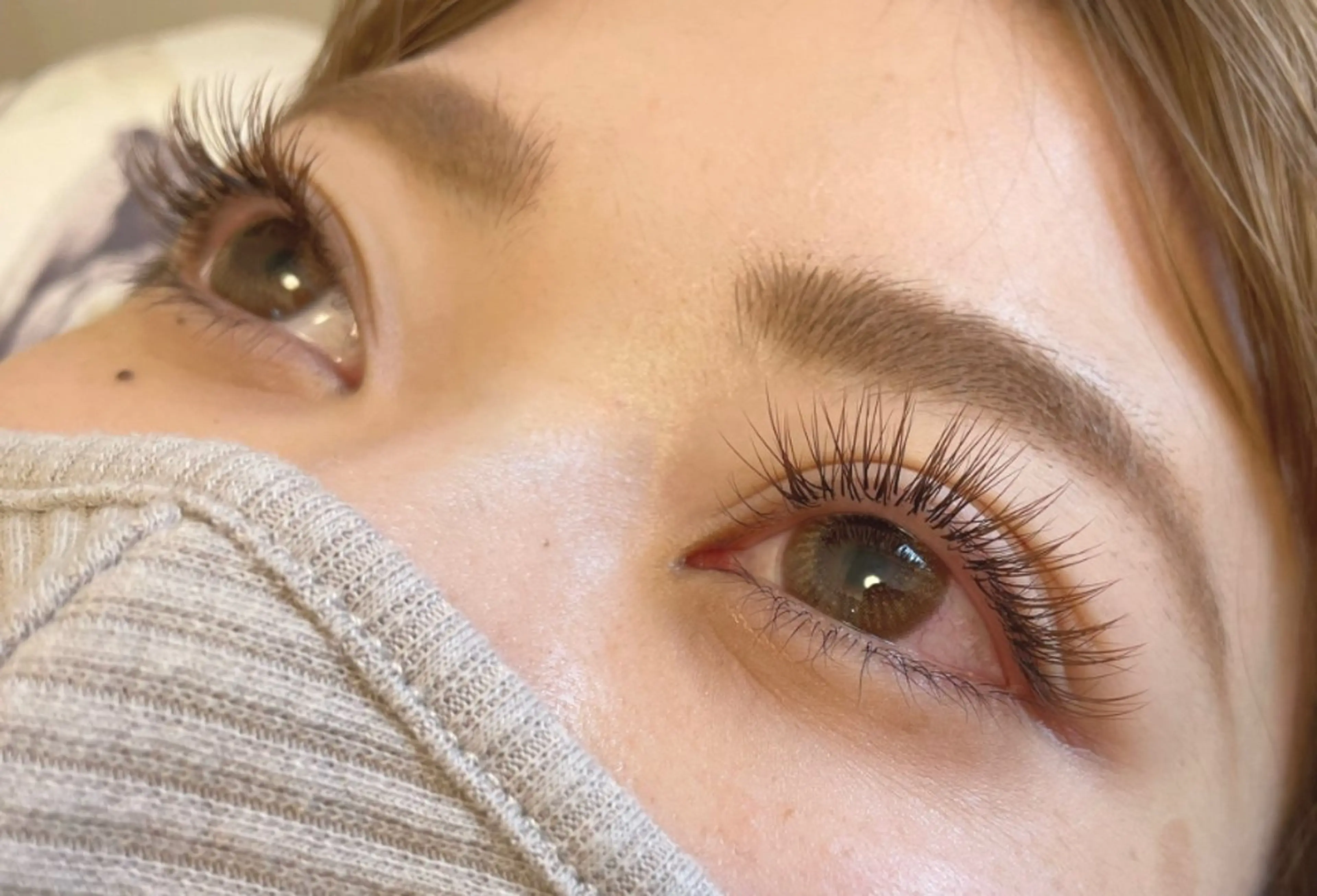 マツエク・マツパ マツエク nail&eye NEO所属・澤本 美里のマツエク・マツパデザイン