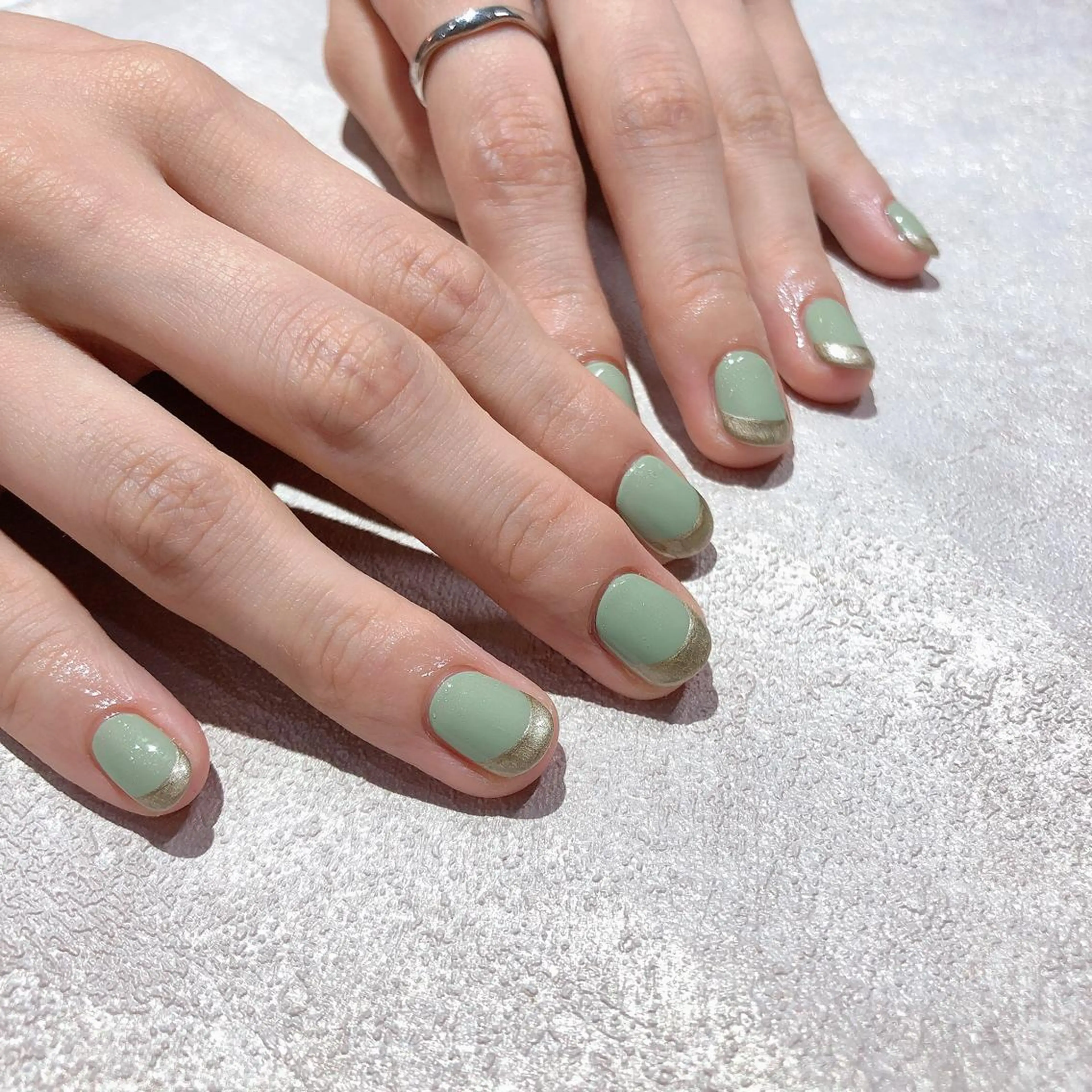 ネイル ハンドネイル フットネイル ハンドケア Nes.Nail所属・Miyagi Asamiのネイルデザイン