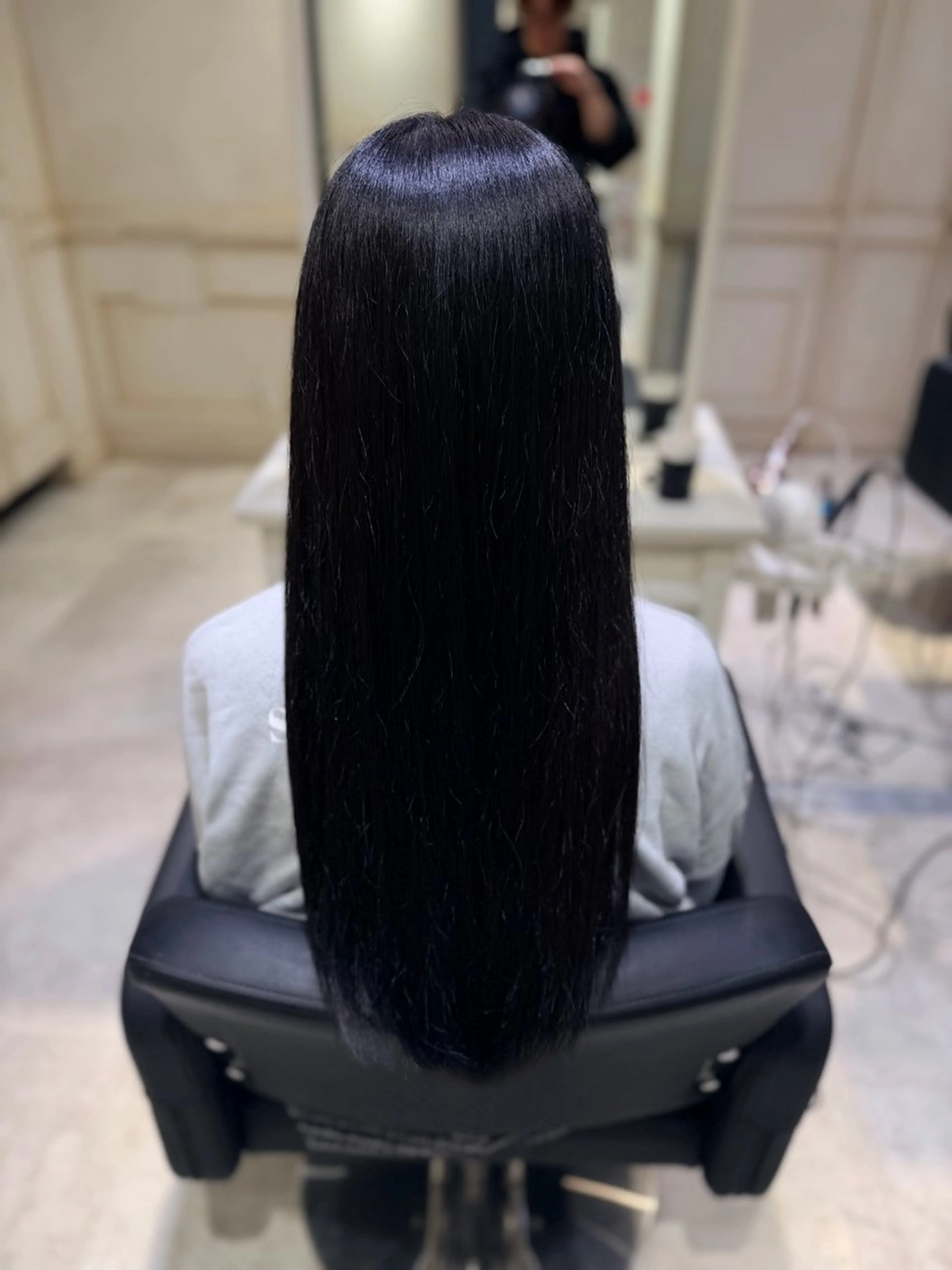 ✨【髪質改善トリートメント】✨ UPTOGLOSS🫧内部補修をしながらまとまりのある艶感と滑らかな手触りに✨の写真