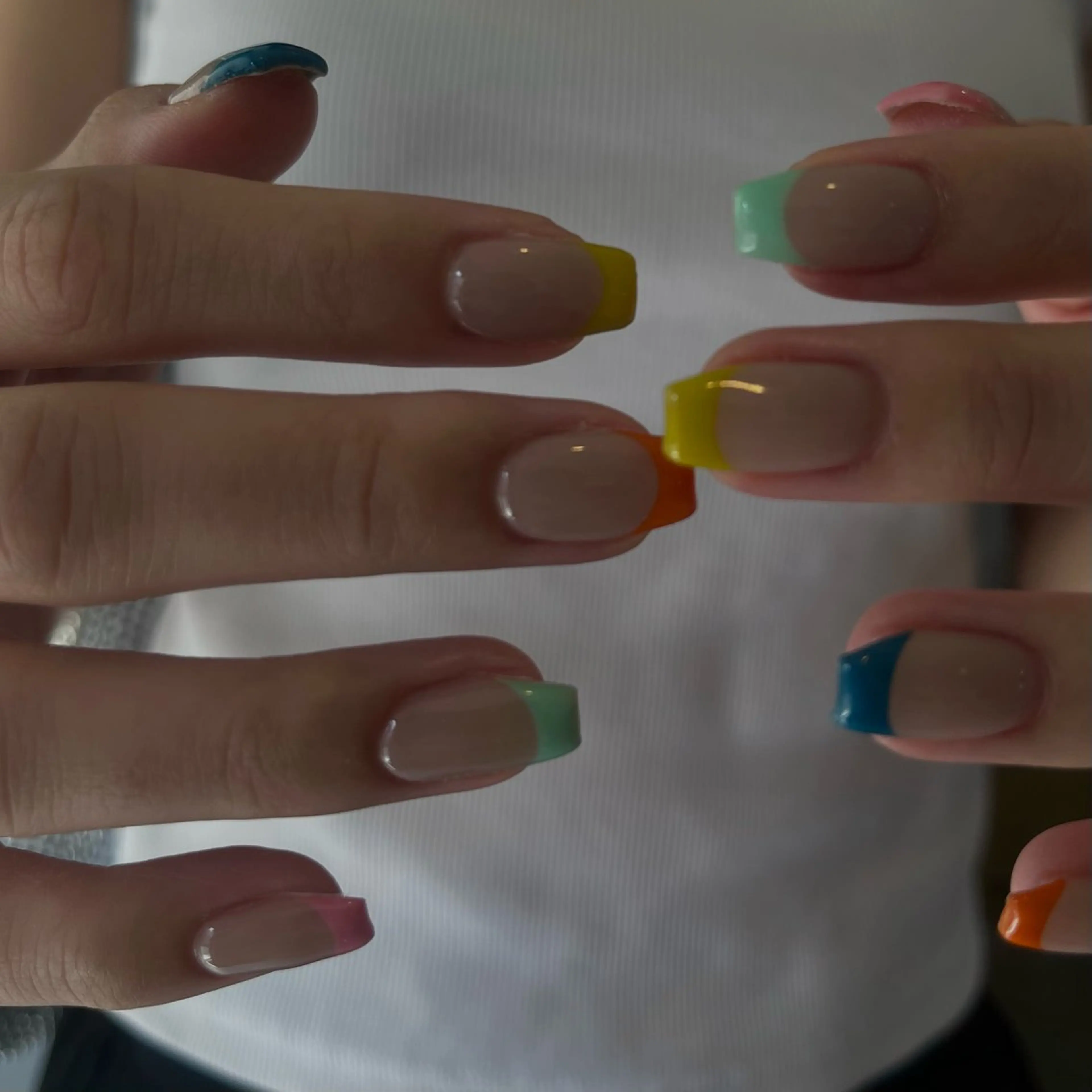 《オフあり》フレンチネイルの写真