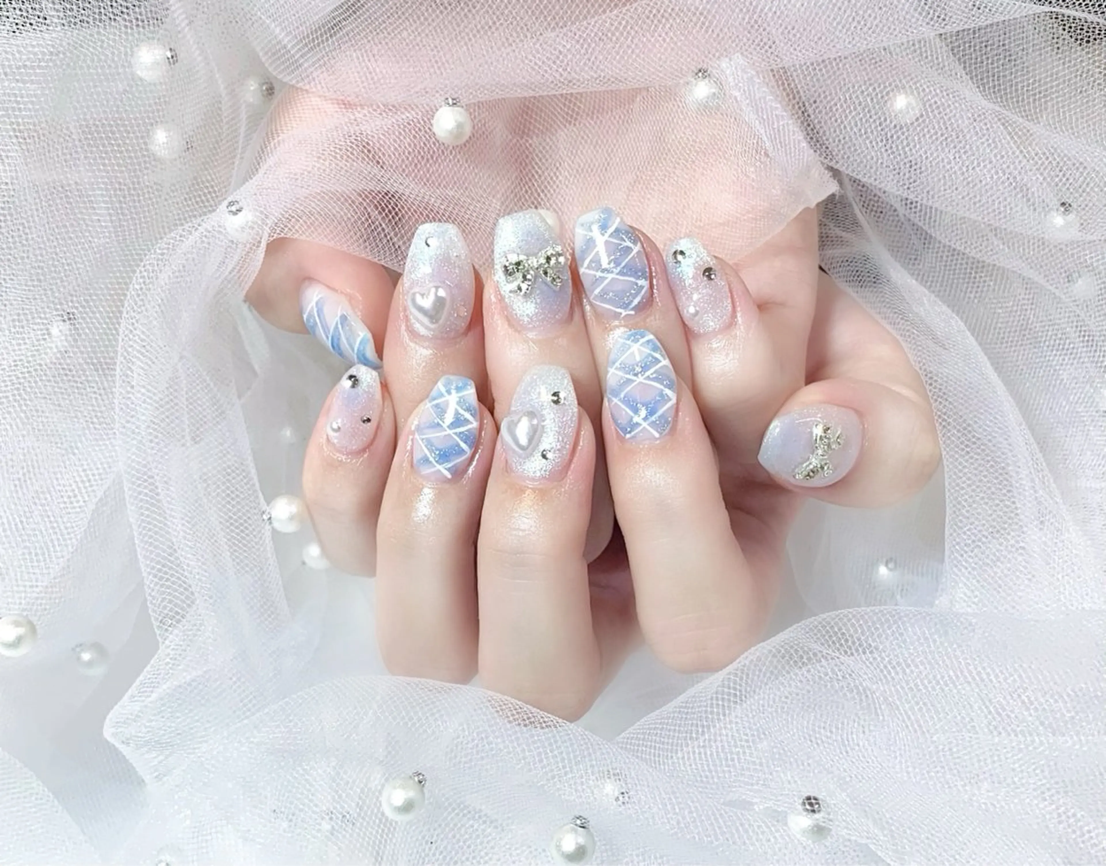 ネイル フレンチネイル ガーリー 韓国ネイル Chat　noir所属・【chatnoir】 MIYUのネイルデザイン