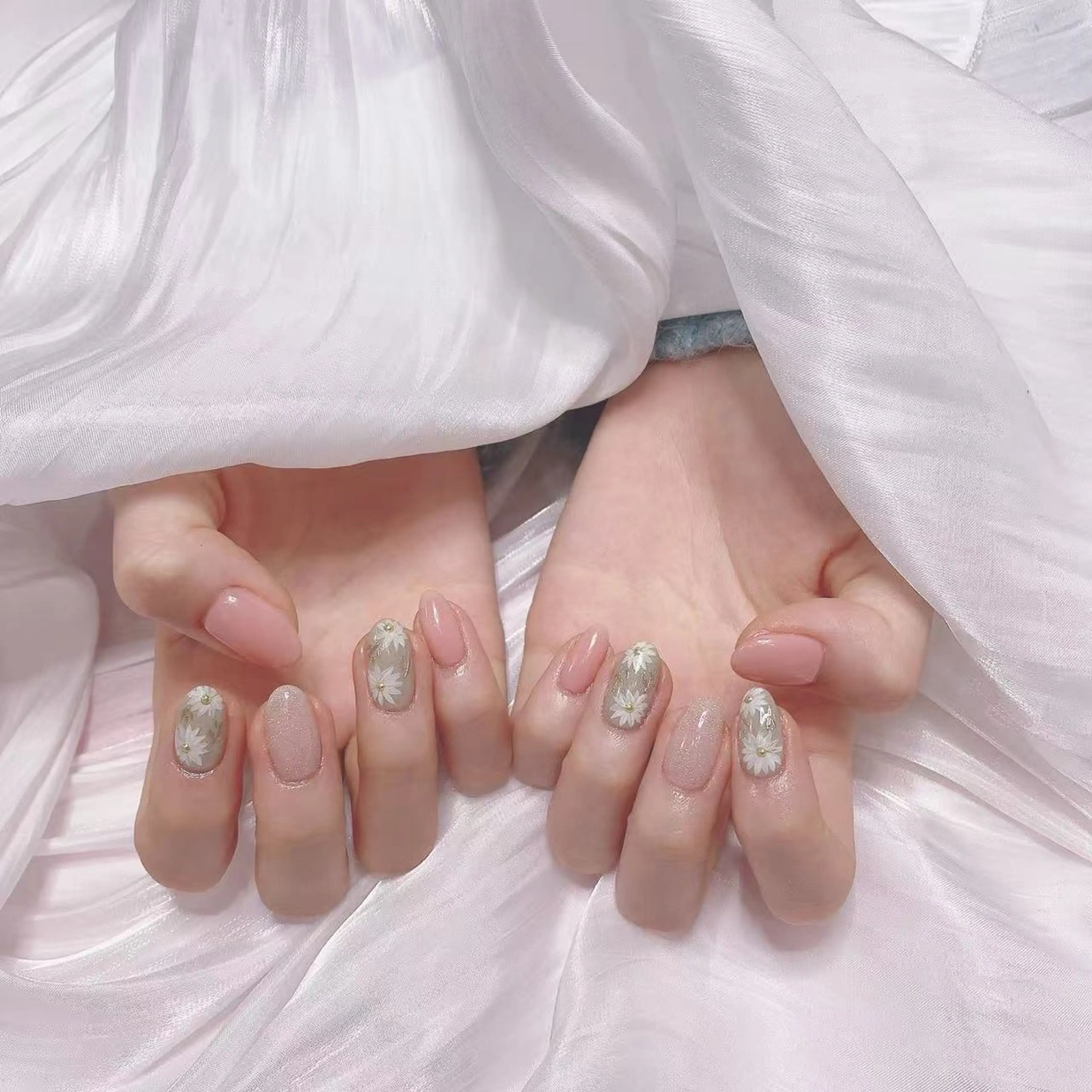 ネイル ジョリ kasumi🌹💅のネイルデザイン