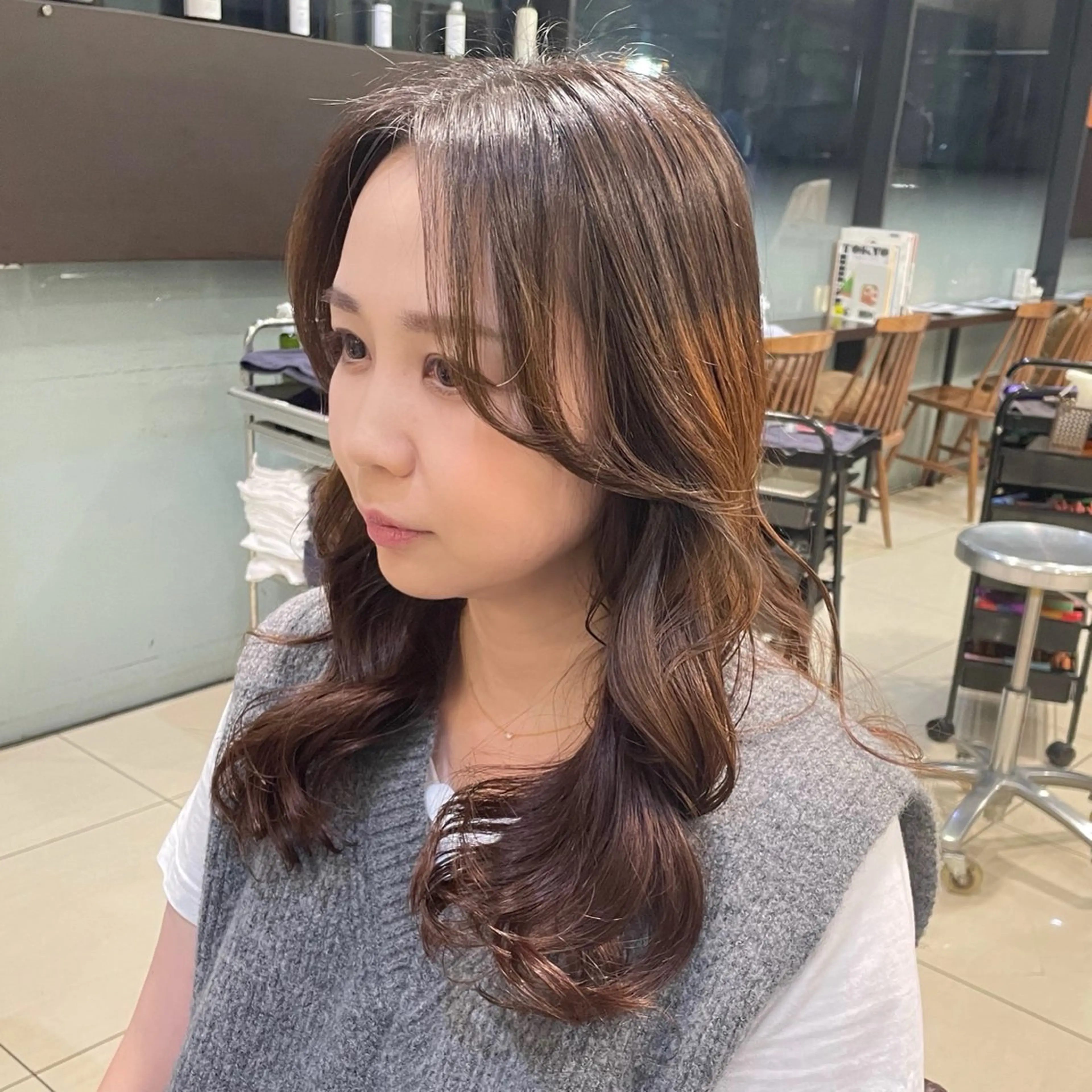 セミロング パーマ セミロングパーマ くせ毛 韓国風ヘア レイヤーカット デジタルパーマ パーマ 韓国風/コテ巻き風 パーマ/るい🌿のヘアスタイル