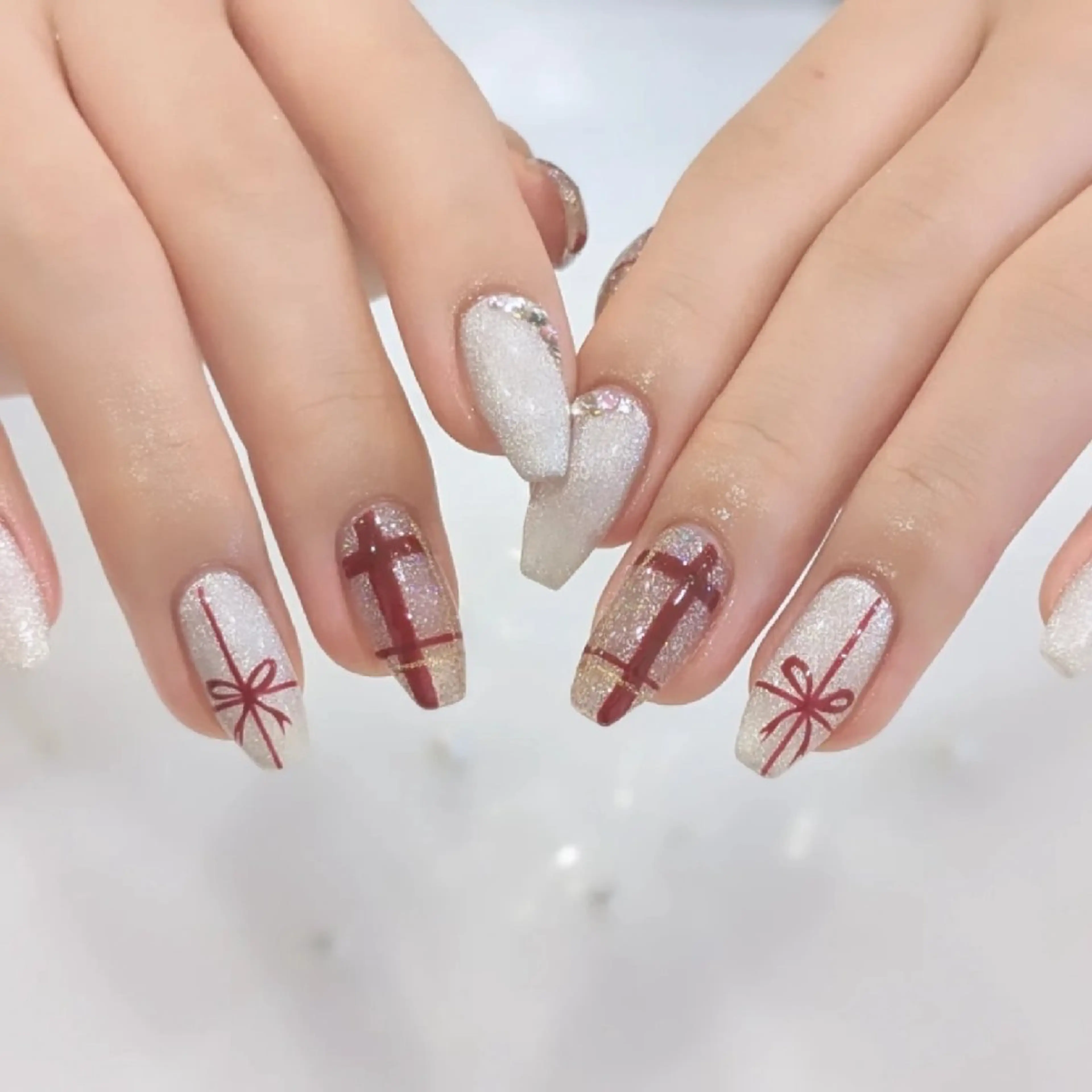 ネイル Lily nail 船橋 yuki🍒のネイルデザイン