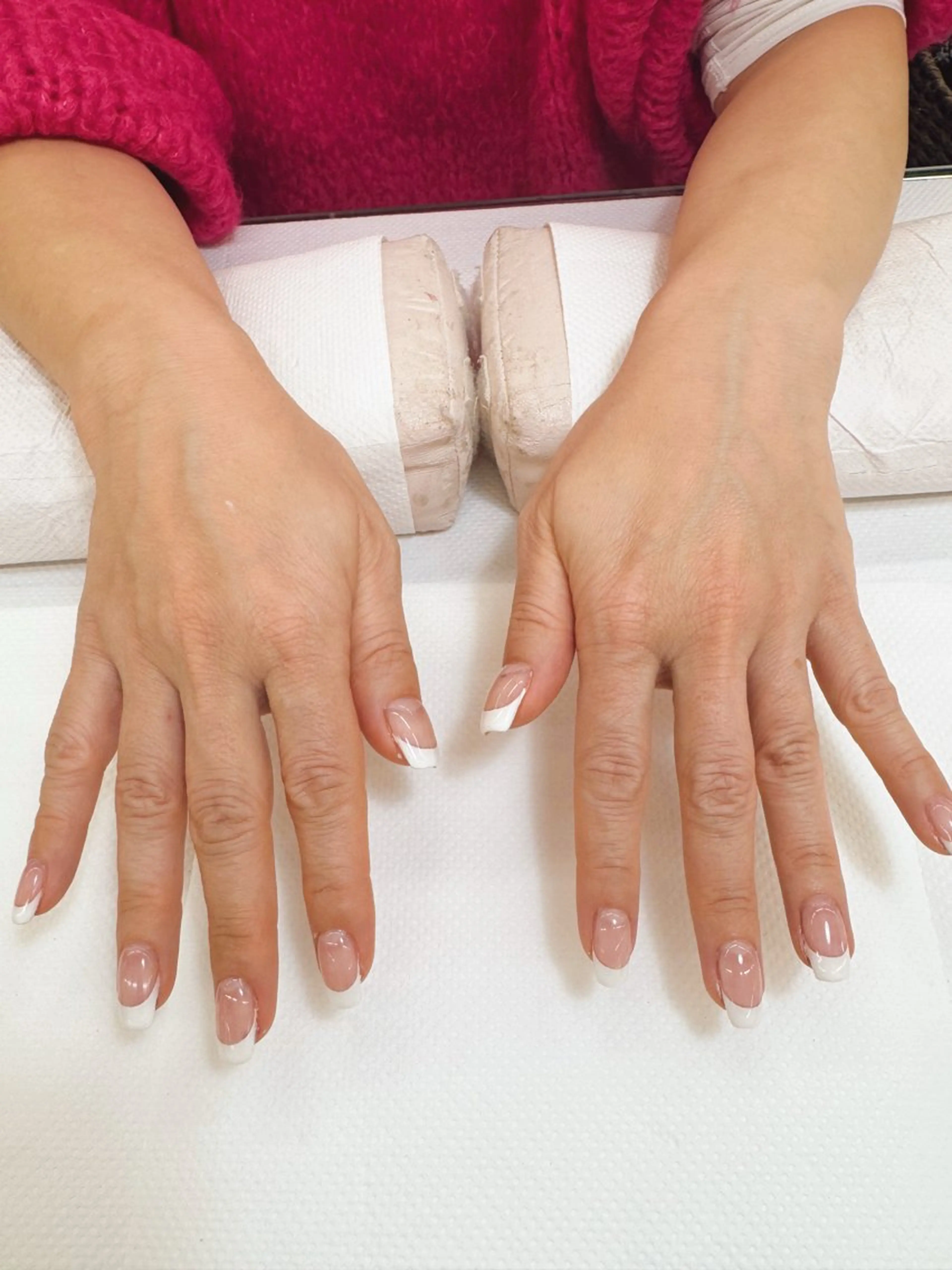 ネイル フレンチネイル ハンドネイル 【MAXKELLY】 Shiotaのネイルデザイン