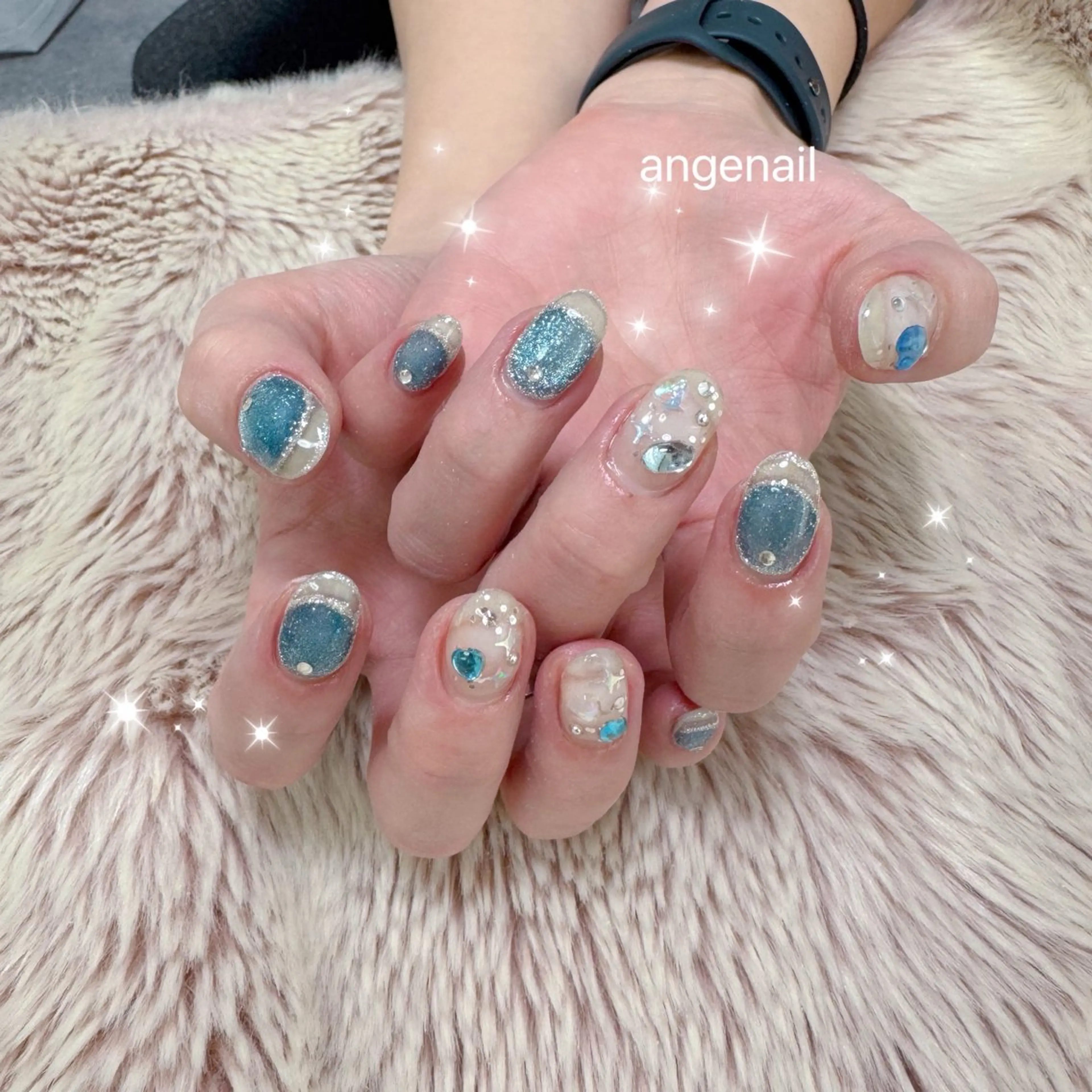 ネイル ハンドネイル オーナーネイリスト MAKIのネイルデザイン