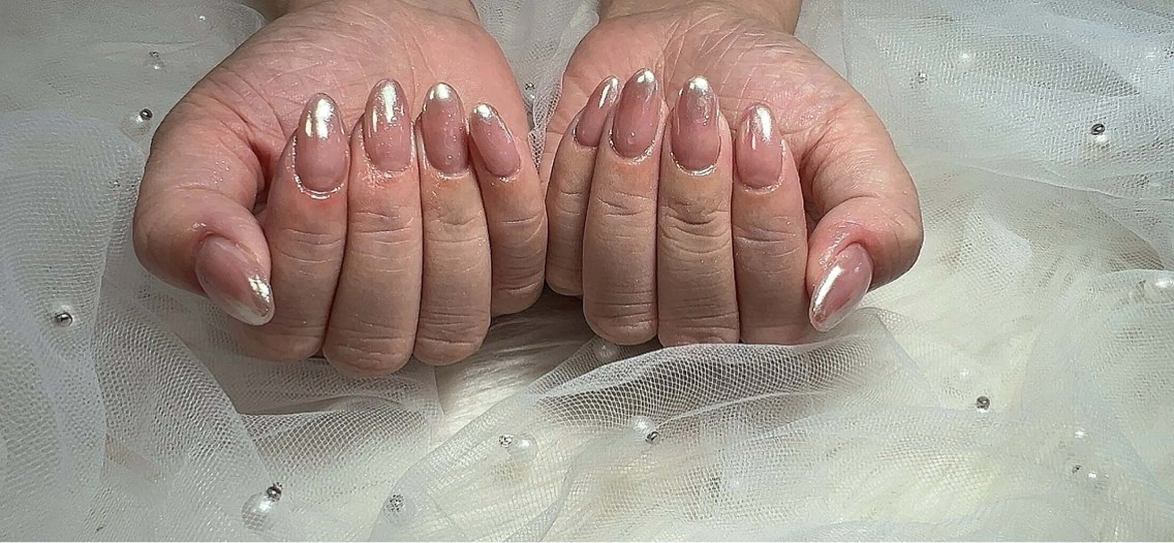 ネイル 韓国ネイル ミラーネイル ハンドネイル Ruana Nailのネイルデザイン