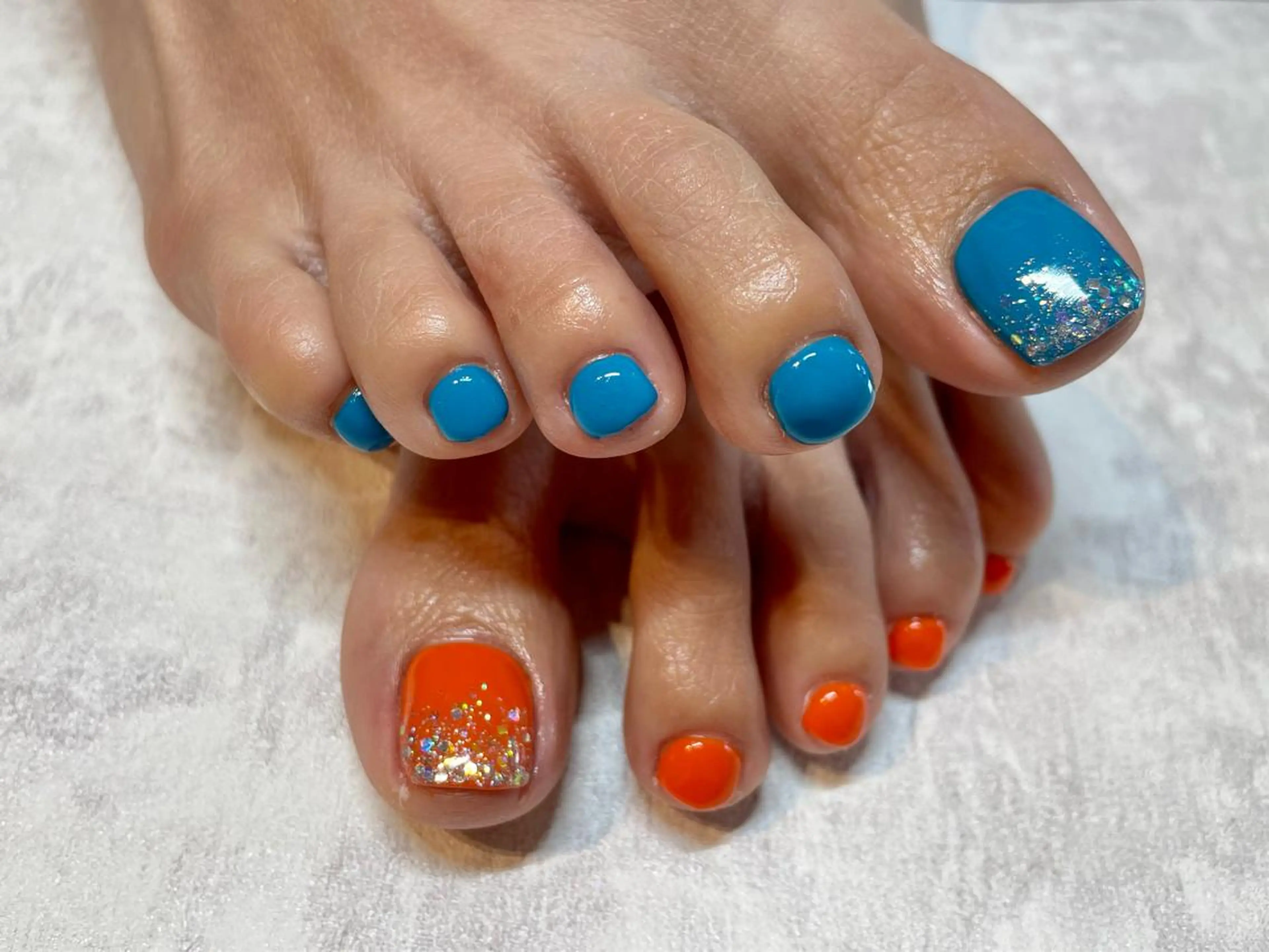 ネイル ラメ(グリッター) フットネイル Tocowaka マエダのネイルデザイン