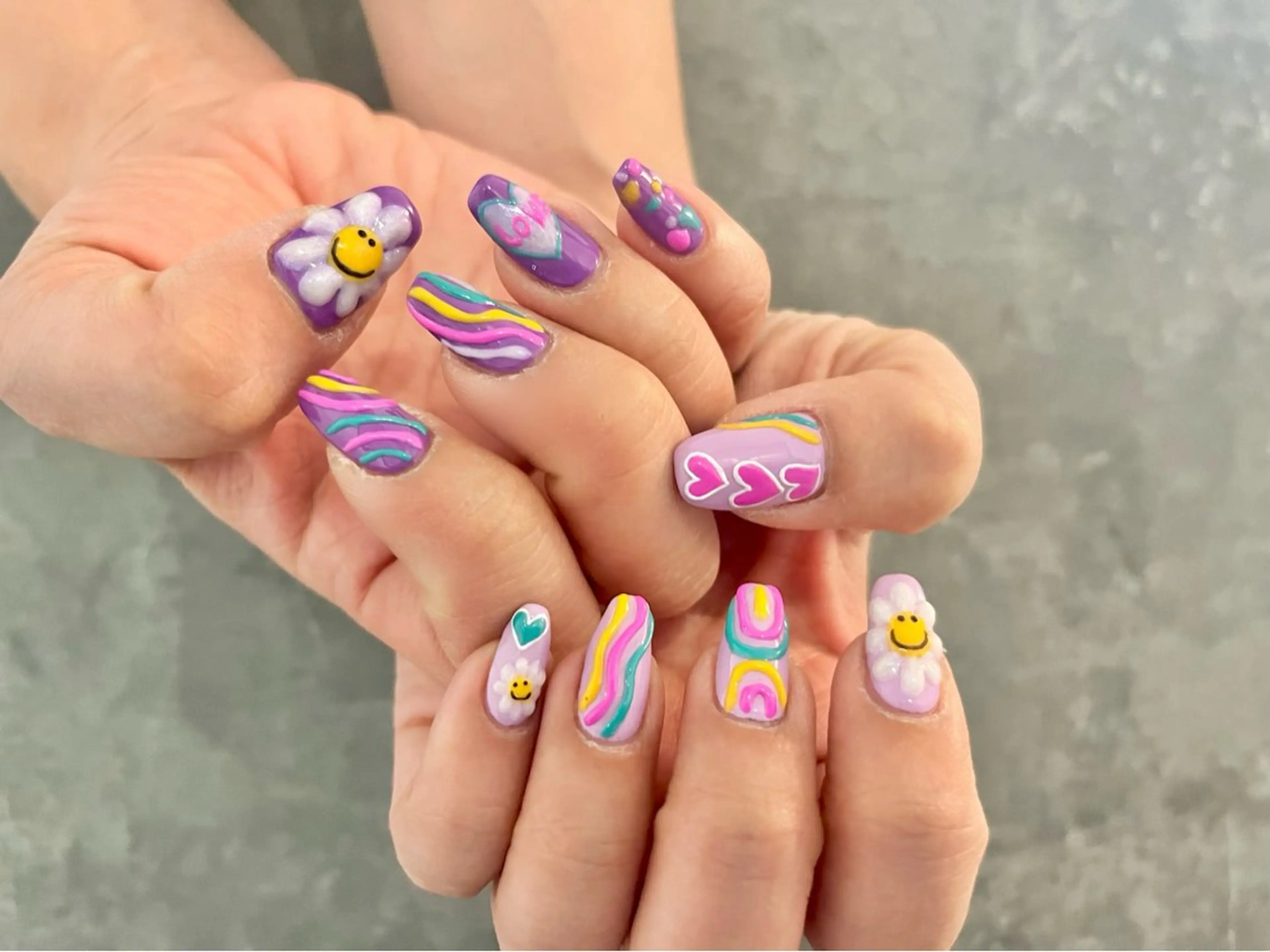 ネイル アートネイル クリアネイル ぷっくりネイル ハンドネイル nail salon Reversiのネイルデザイン