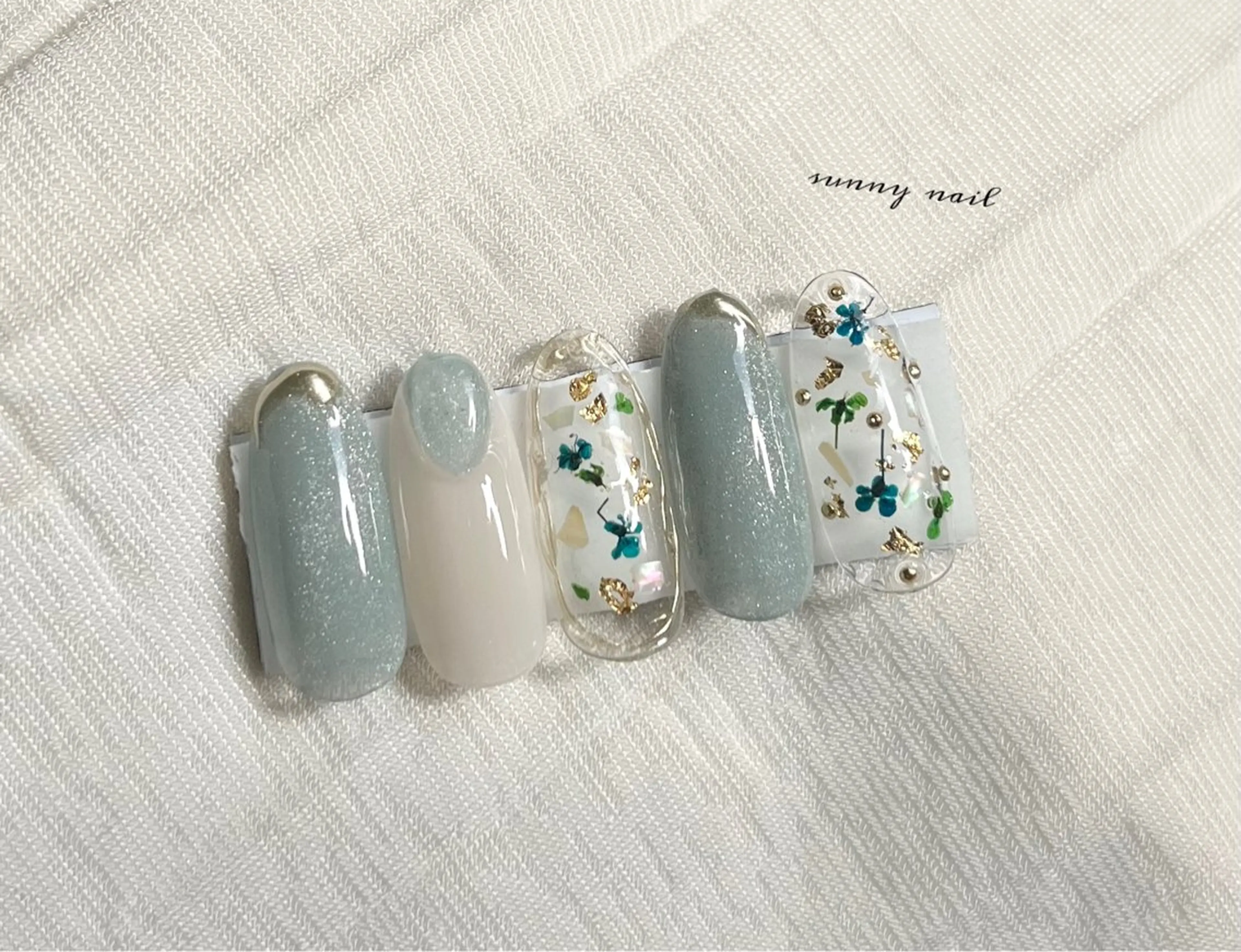 ネイル ジェルネイル グリーン マグネットネイル パラジェル sunny nailのネイルデザイン