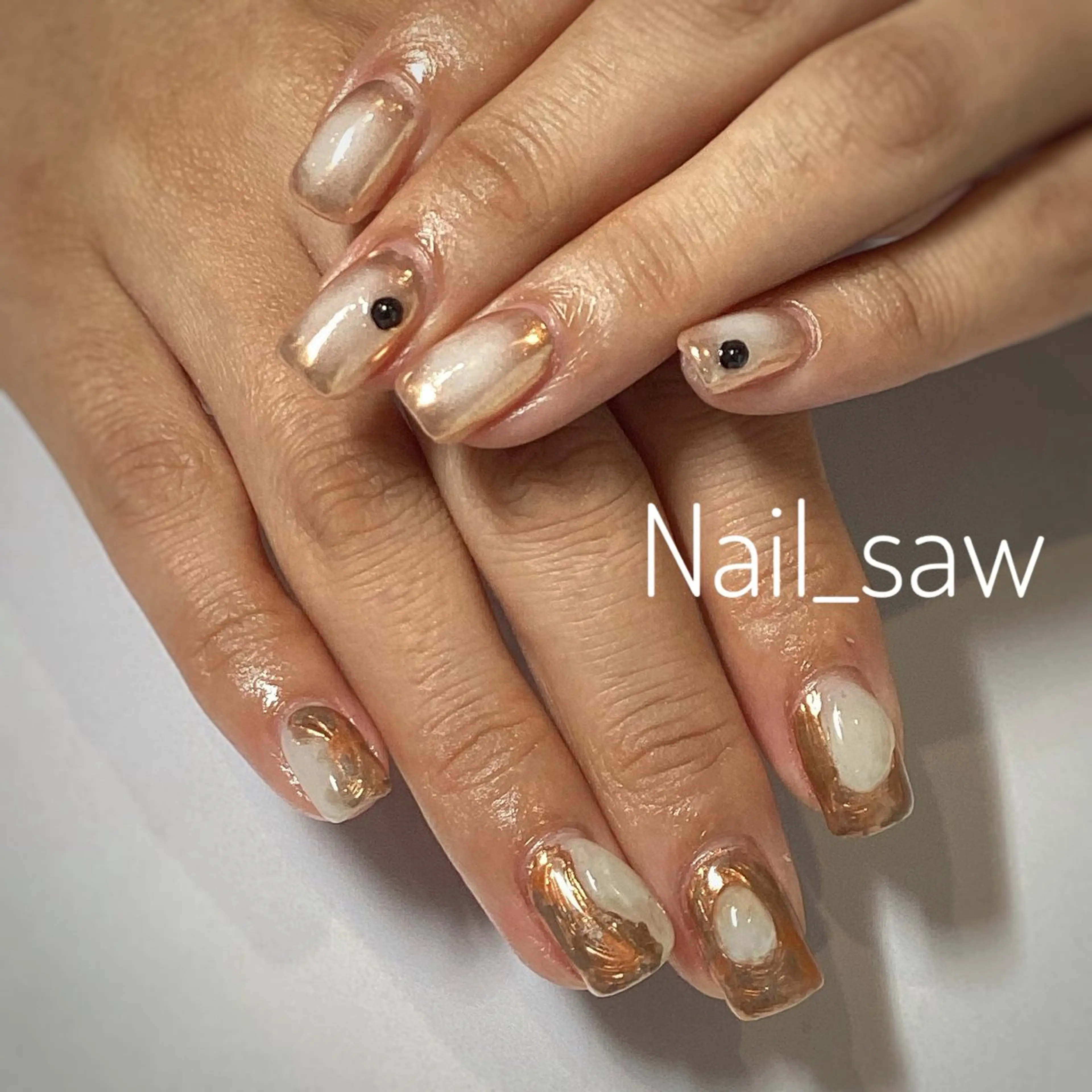 ネイル アートネイル 持ち込み ハンドネイル Y. Saoriのネイルデザイン