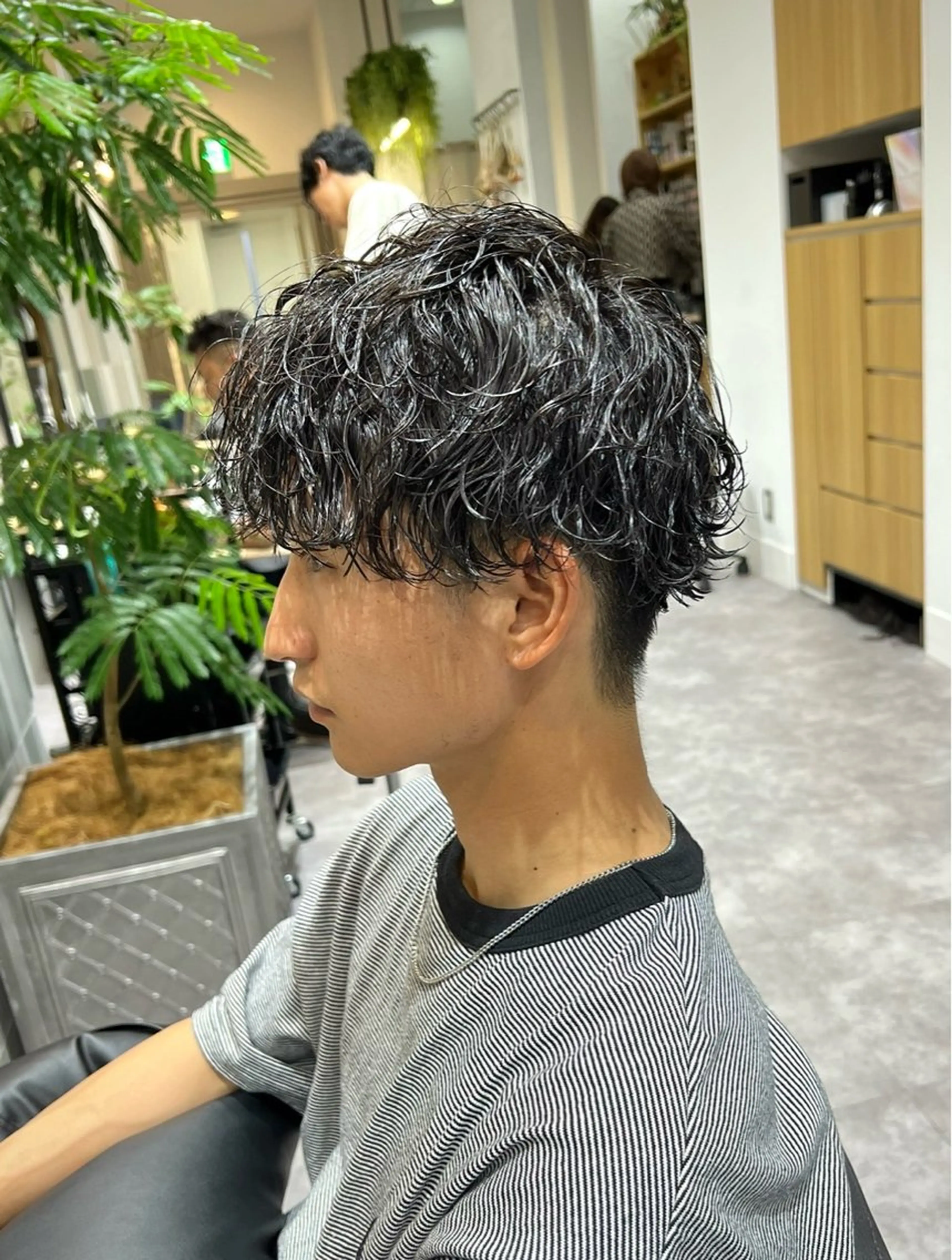 ショート パーマ メンズ 林 美佑のヘアスタイル