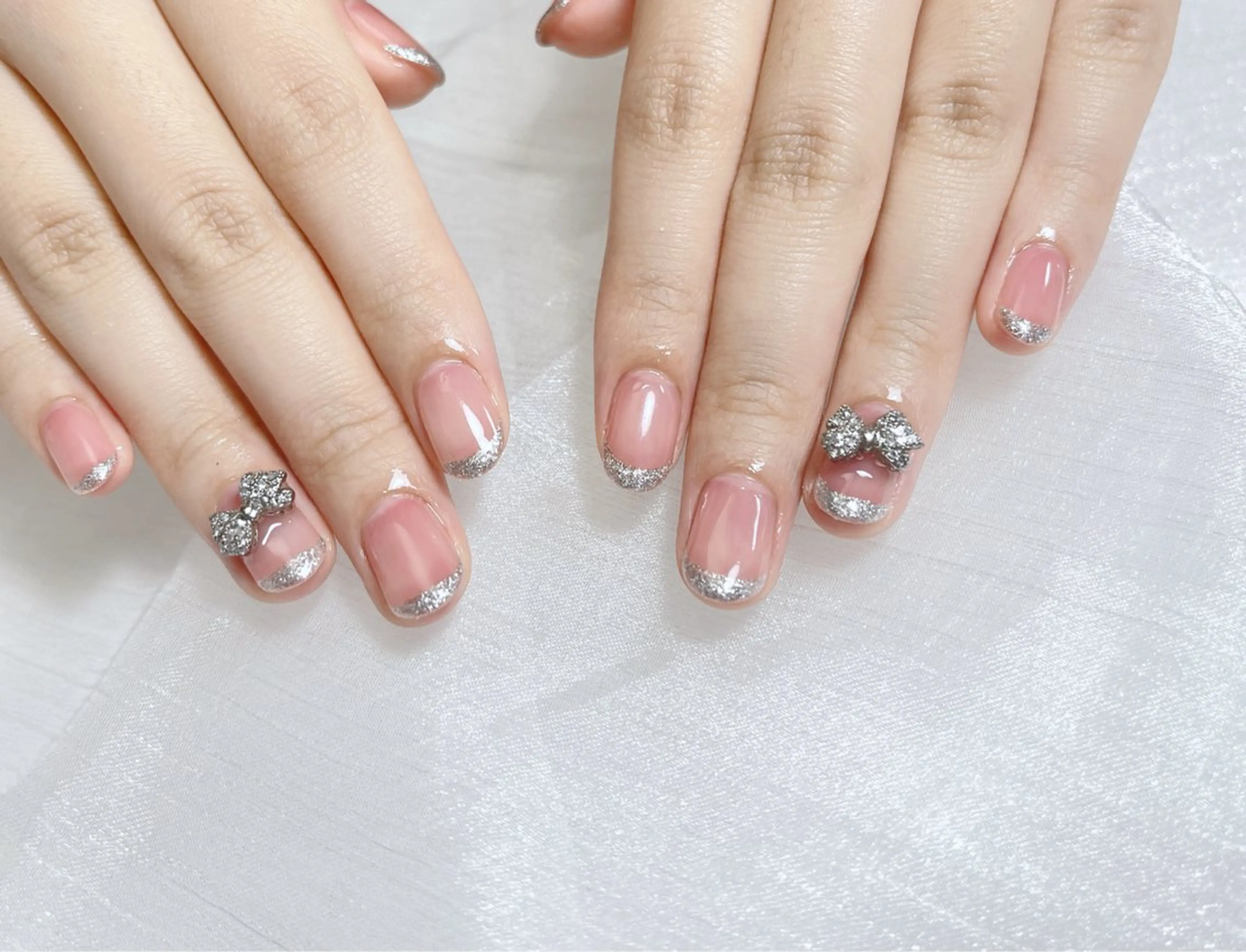 ネイル ハンドネイル 🎀ネイルサロン エクラYUI🎀のネイルデザイン