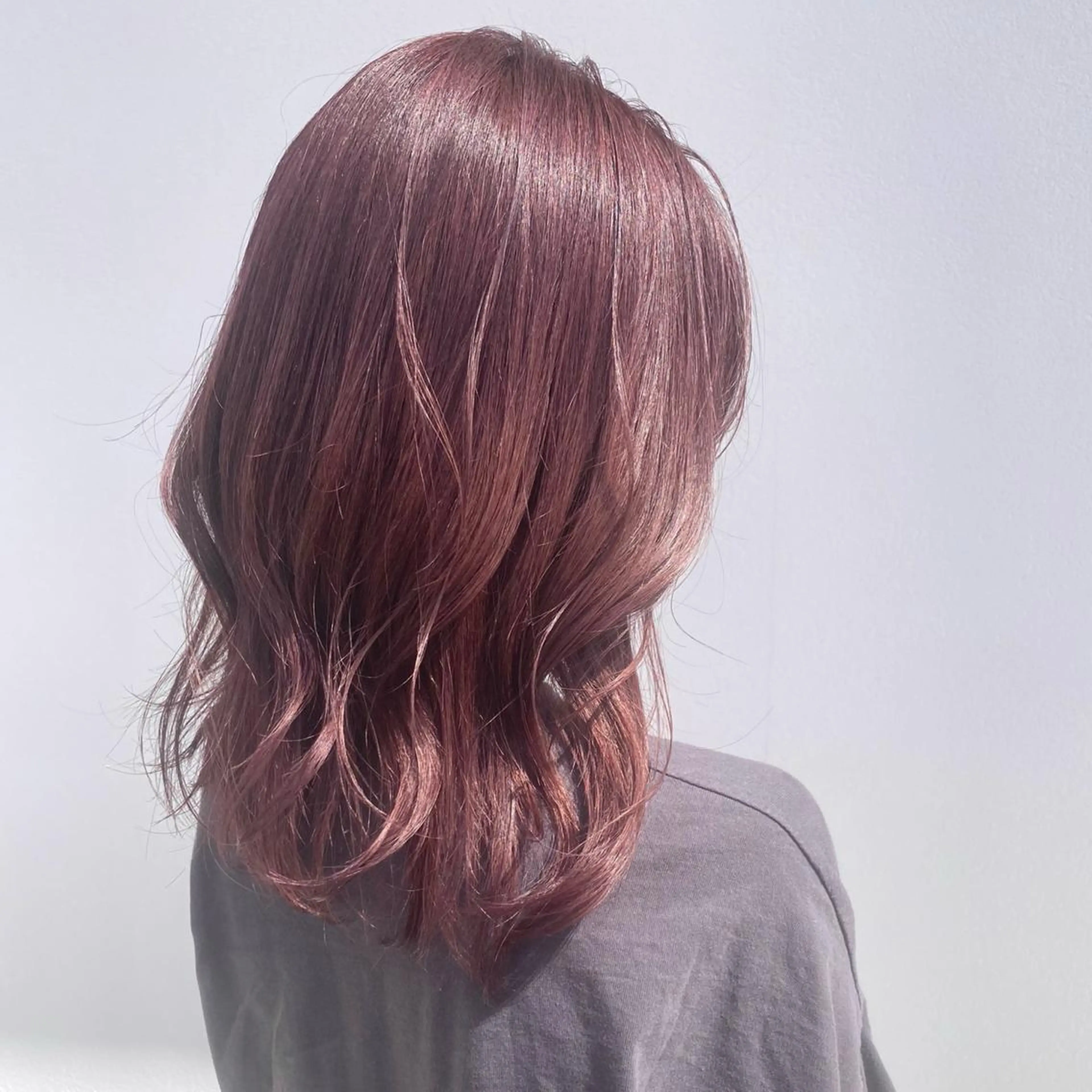 セミロング カラー バレイヤージュ ベージュカラー ブリーチ ケアブリーチ ダブルカラー ヘアカラー 韓国ヘア特化 💟 ララア 💟のヘアスタイル