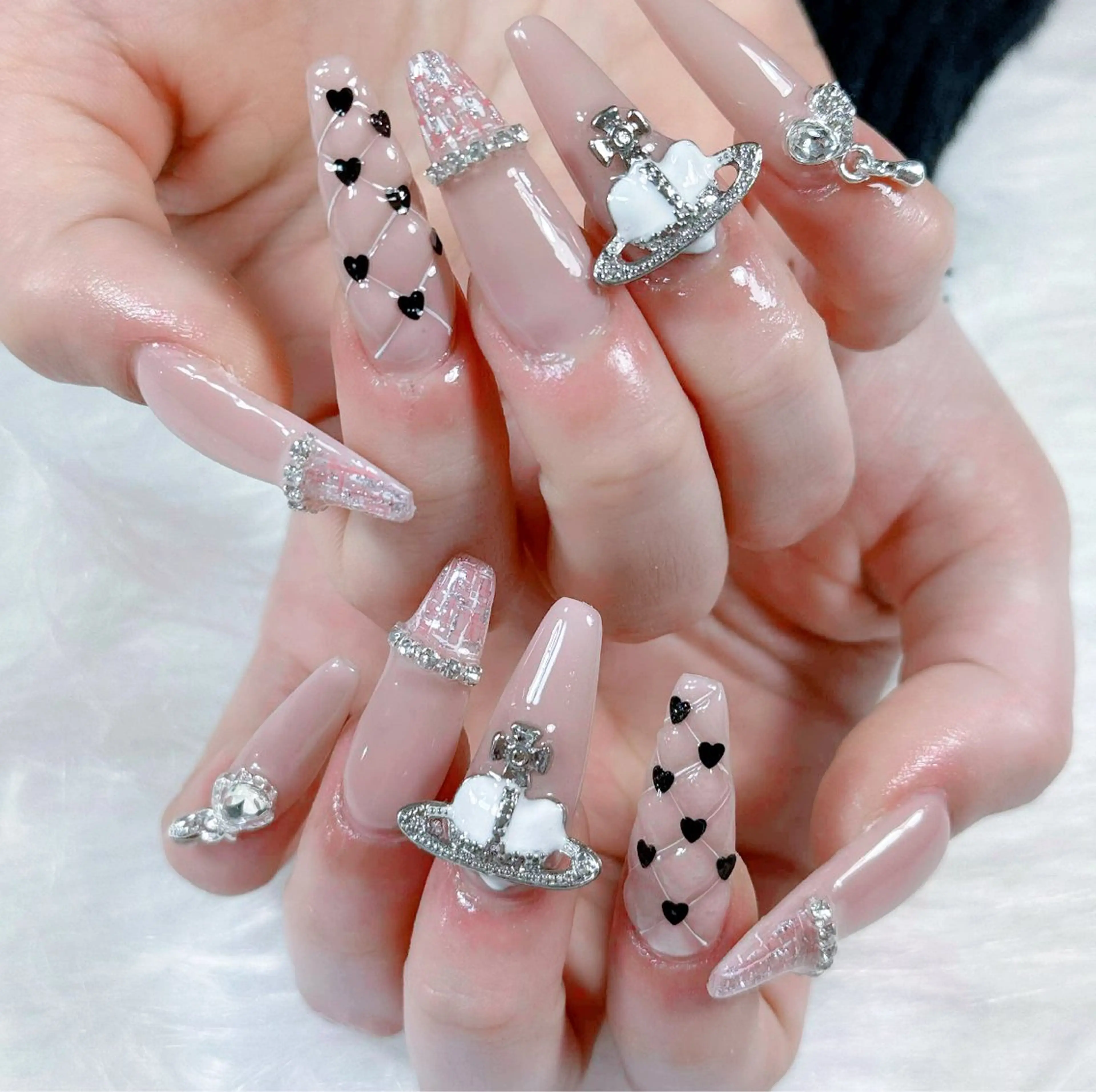 ネイル Hana Nail 大国町店のネイルデザイン