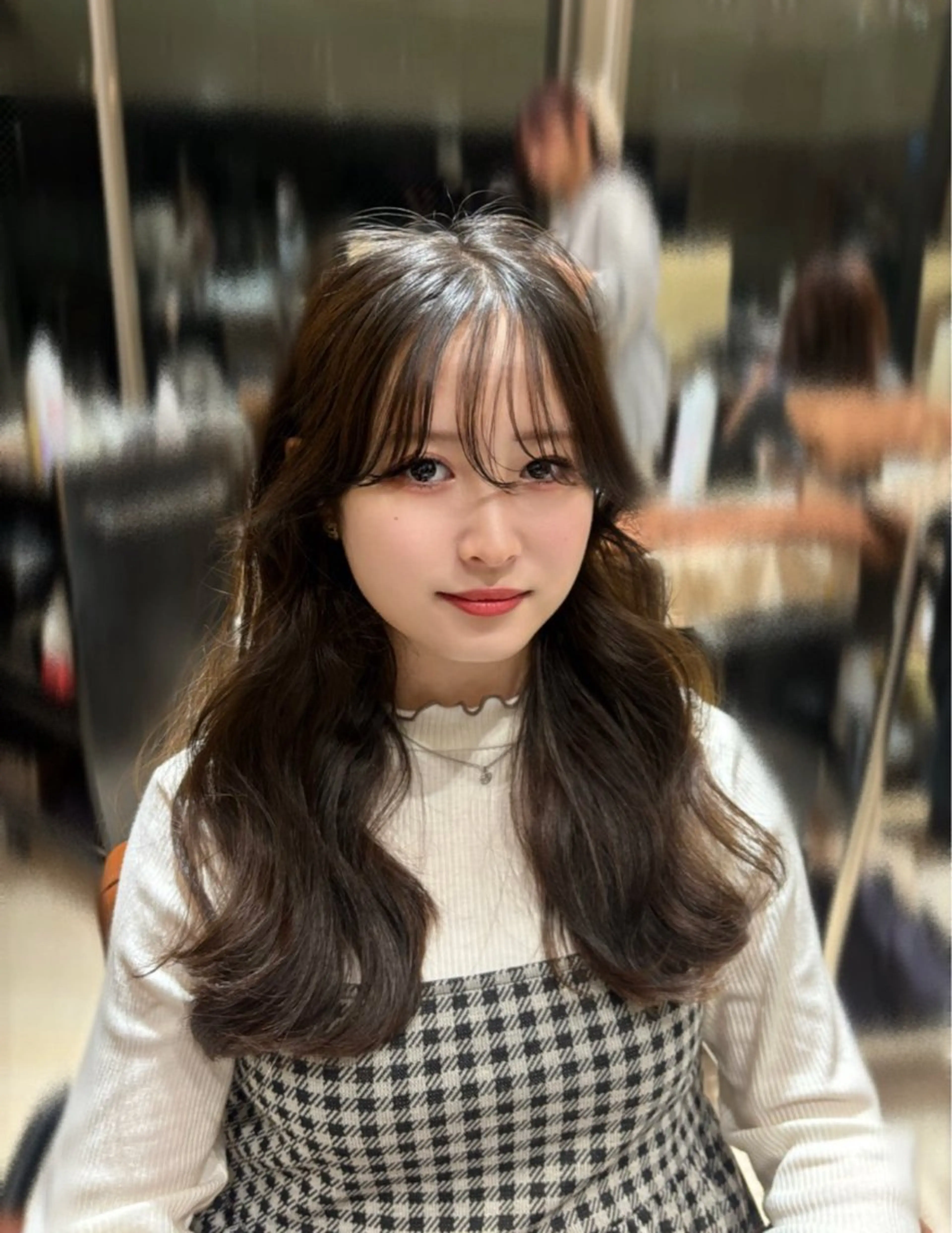 セミロング ヘアアレンジ 韓国風ヘア 🤍艶髪透明感 カラー/直井優花🤍のヘアスタイル