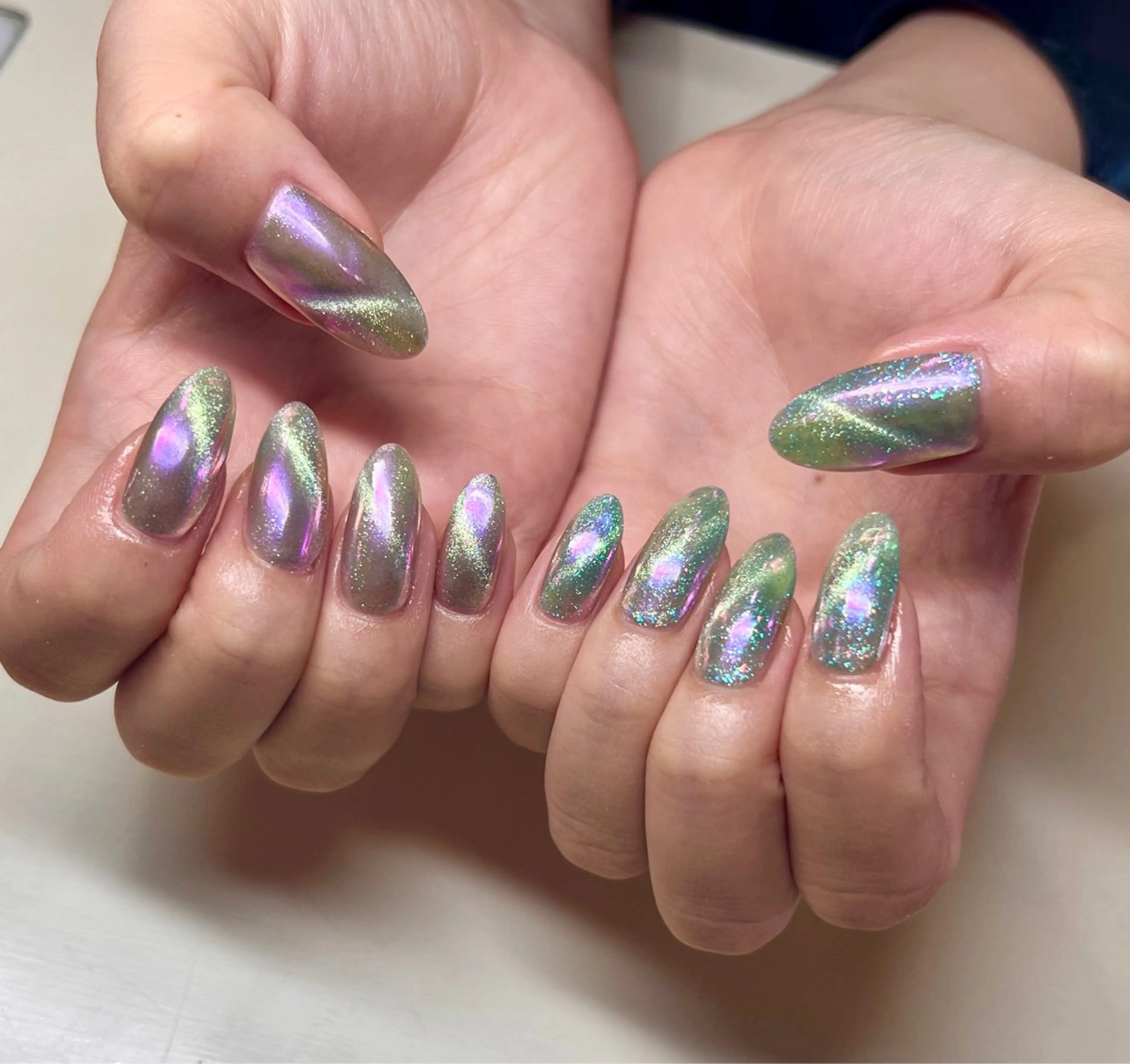 ネイル オーロラネイル マグネットネイル いちじゅう あおいのネイルデザイン