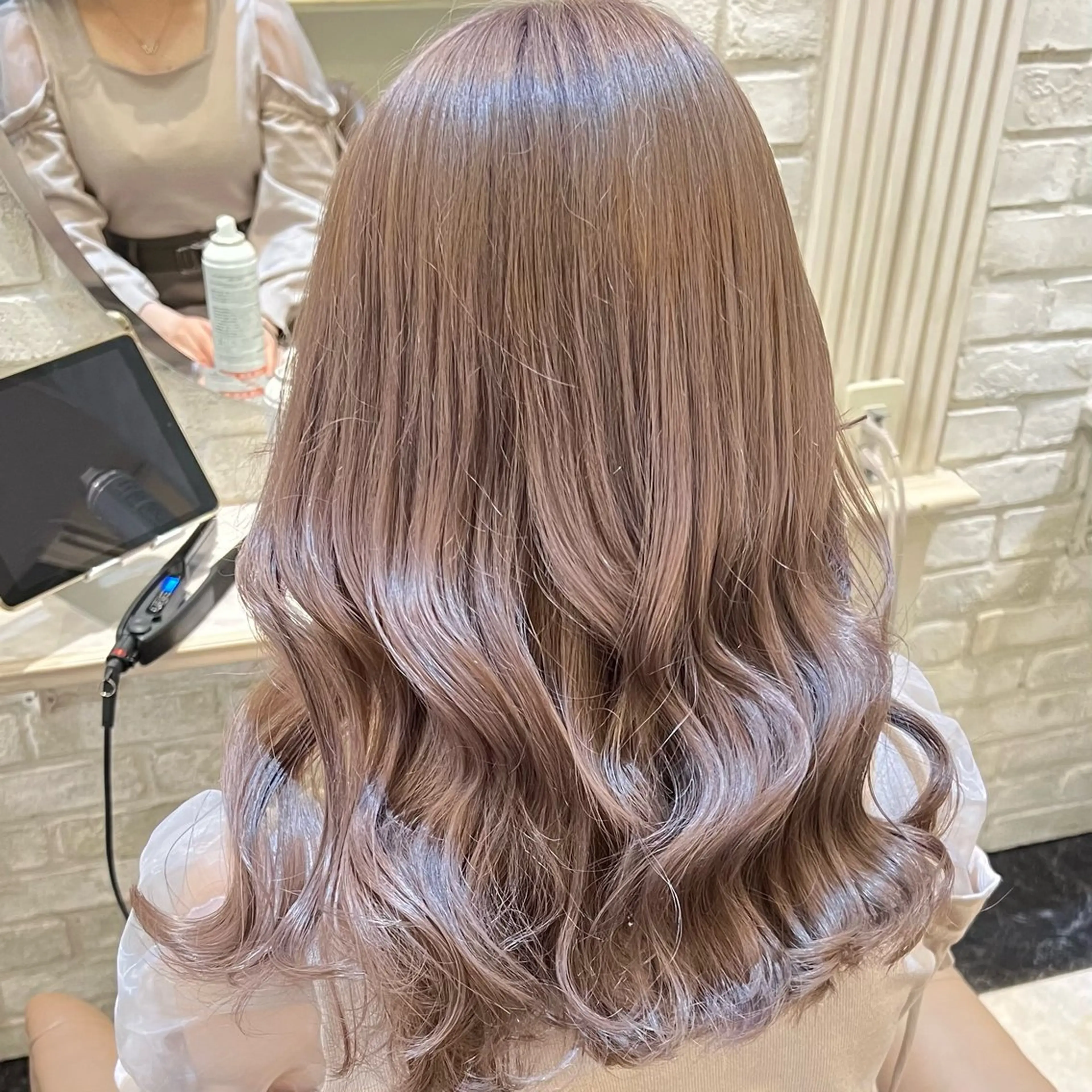 セミロング カラー Blanche by artina川崎店所属・ゆう🫧 透明感/ハイトーンのヘアスタイル