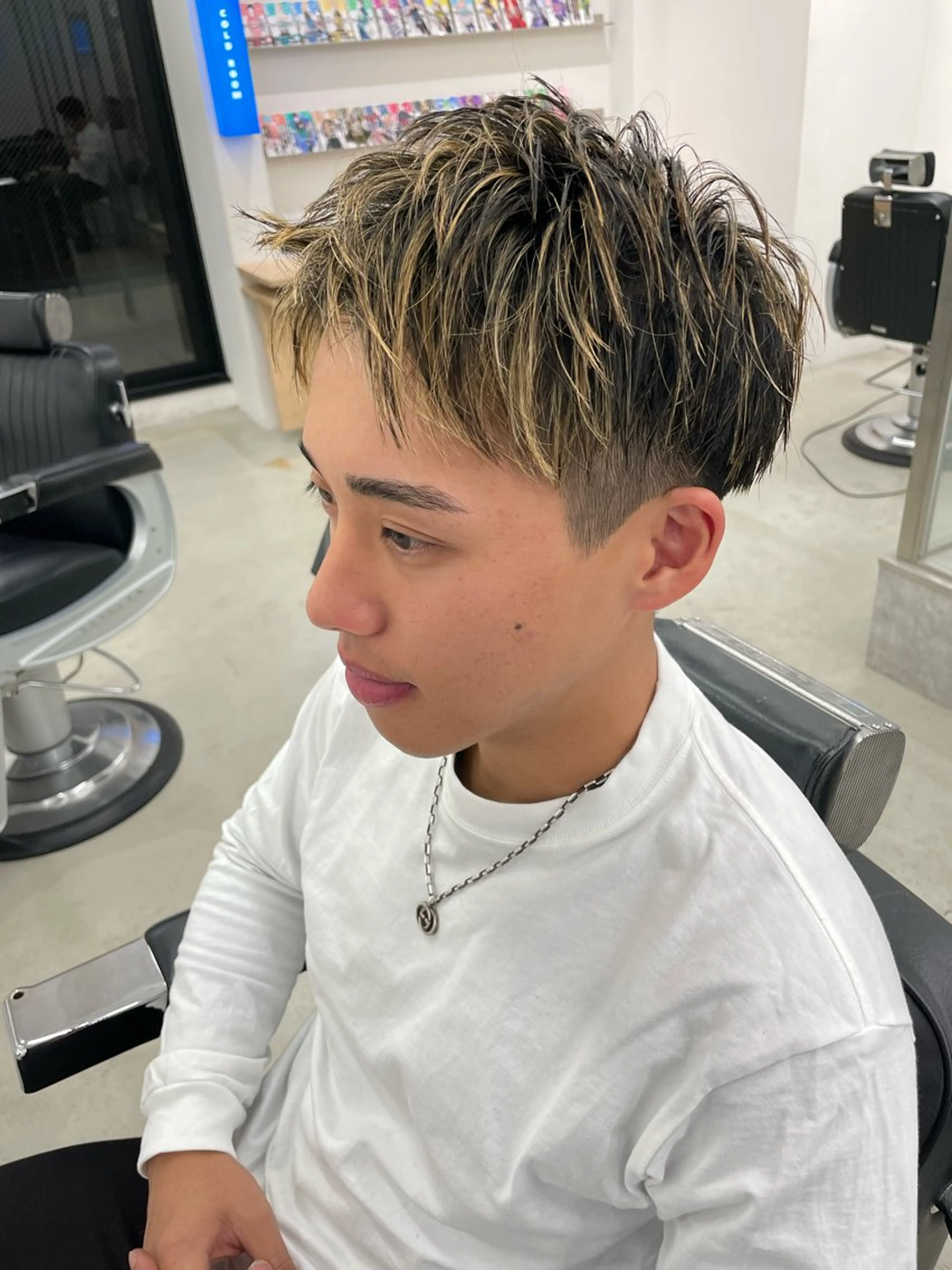 ショート カラー パーマ ヘアアレンジ メンズ 亀井隆汰/メンズ専門 パーマ特化美容師のヘアスタイル