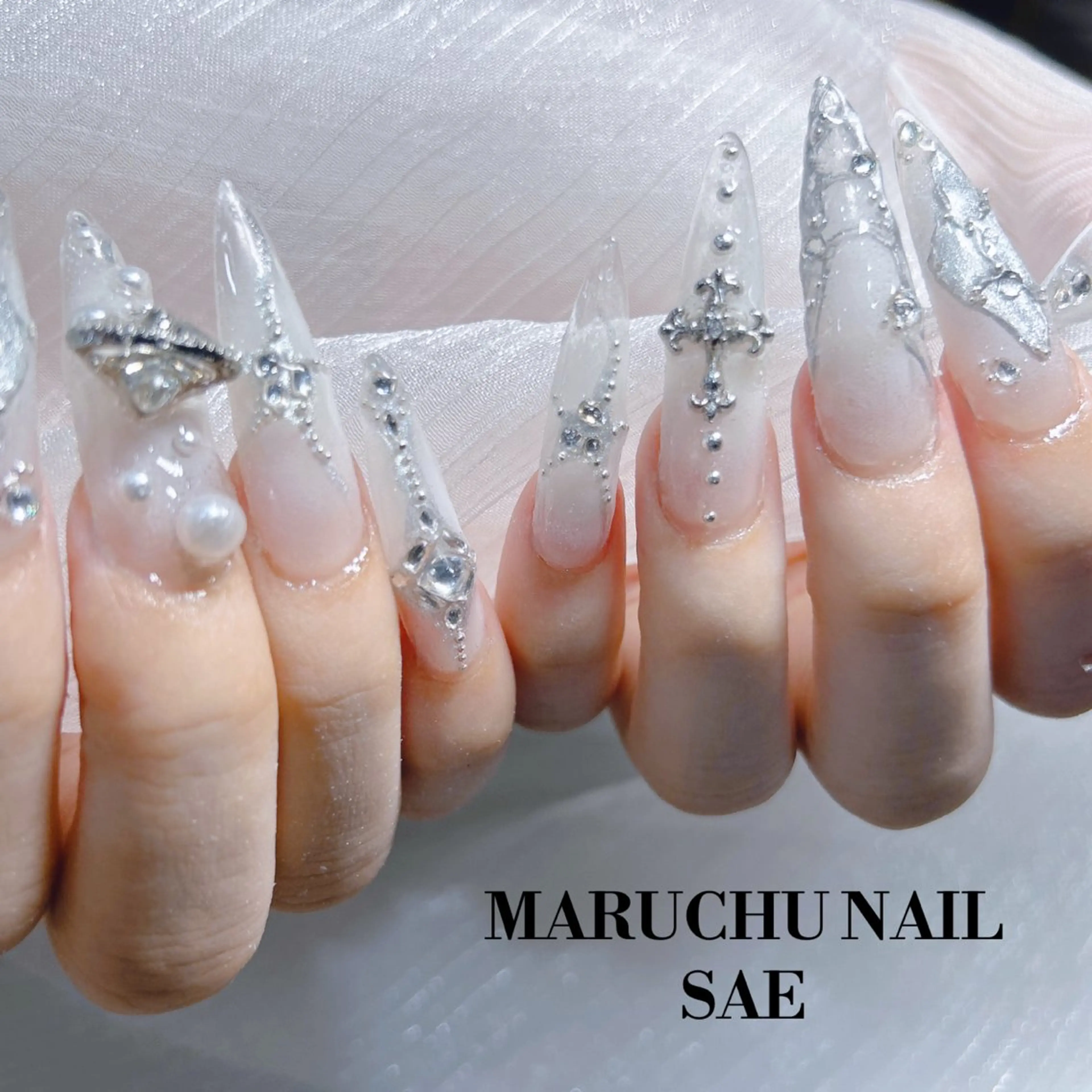 ネイル ハンドネイル MARUCHU SAE👽のネイルデザイン