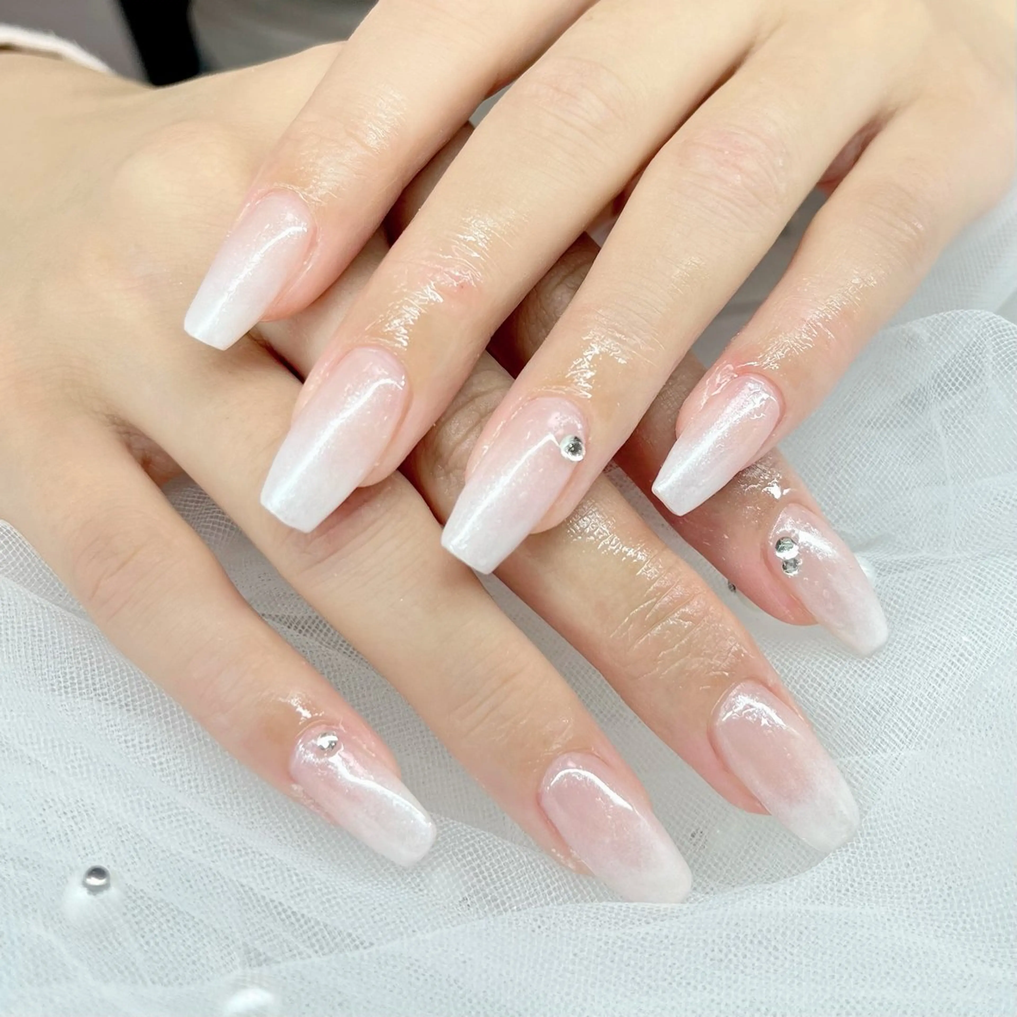 ネイル ハンドネイル VIERU YURIのネイルデザイン