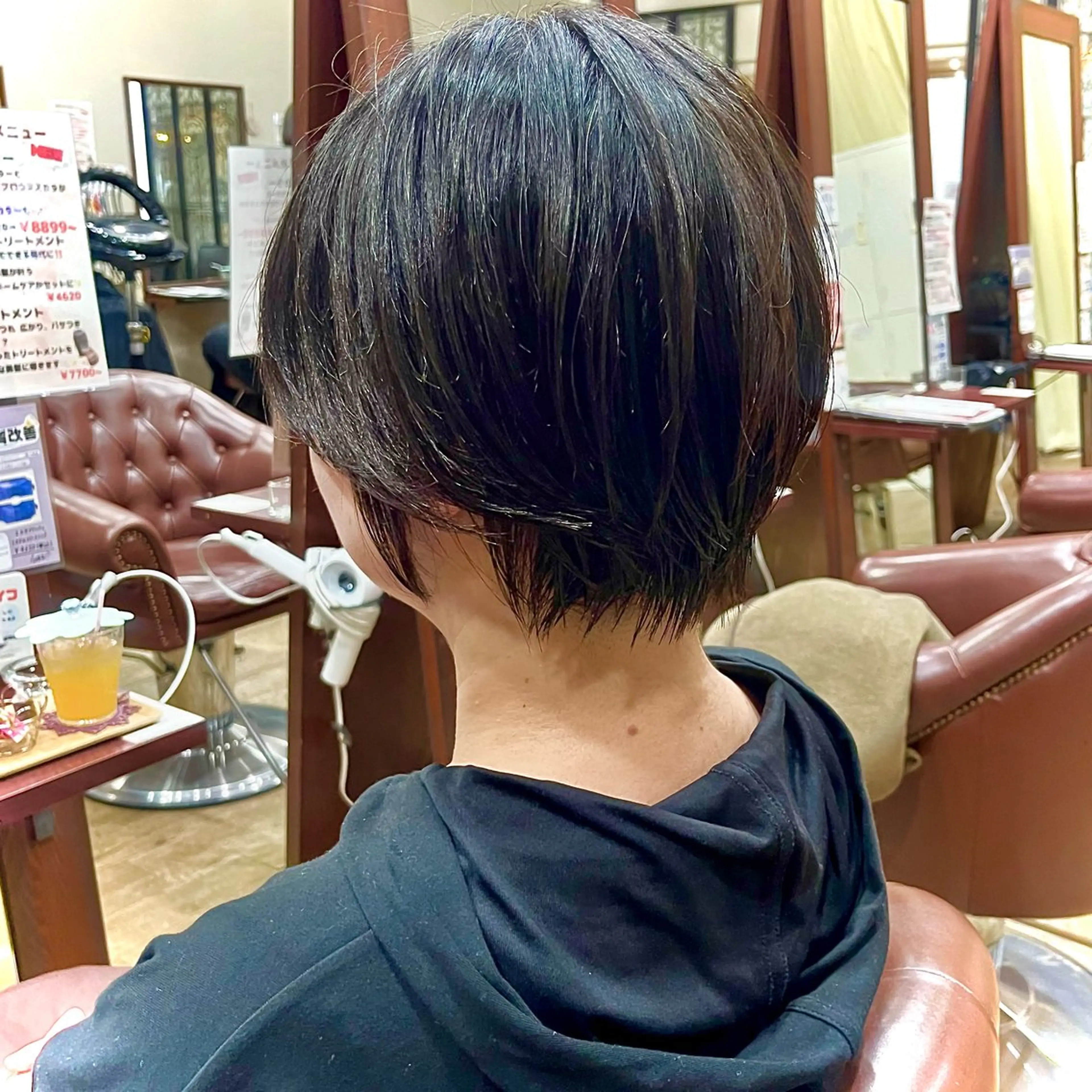ショート ショートヘア クローバー八木店所属・白髪ぼかし/ショート 福原ないとのヘアスタイル
