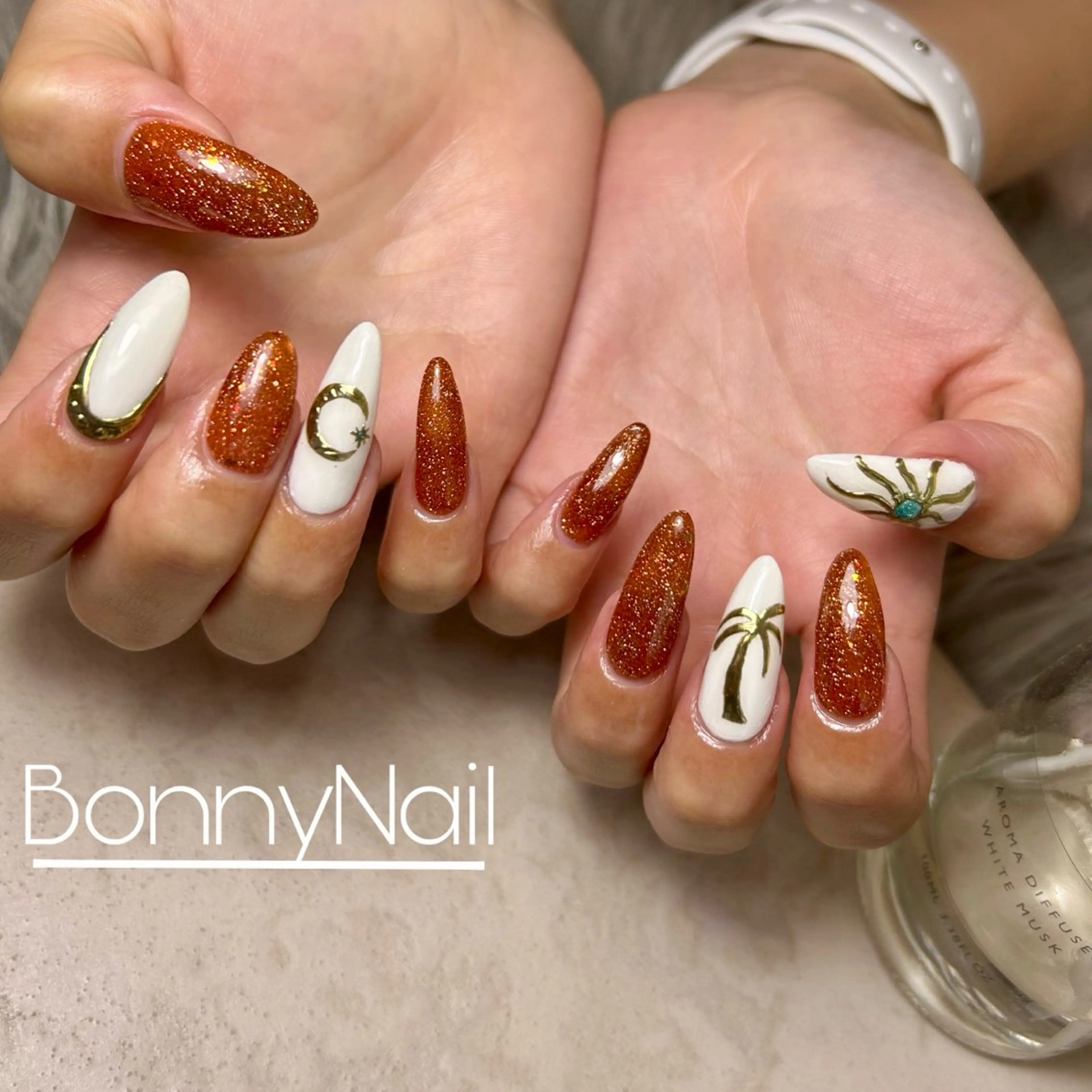 ・ジェル(1​〜​4本デザイン)の写真