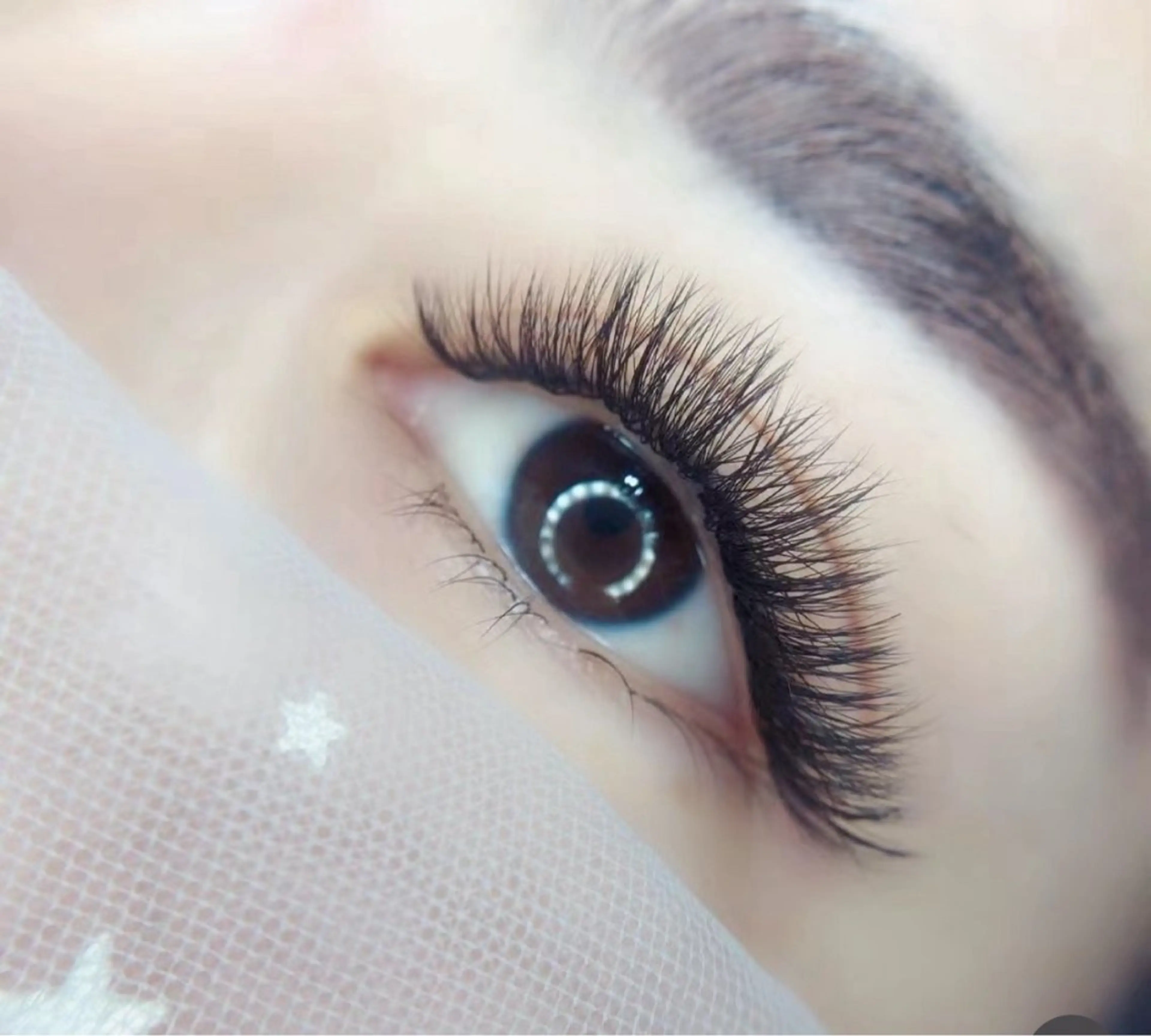 [初回オフ無料👄極細ふわふわ]⭐圧倒のボリューム感🎶3Dボリュームラッシュ300本の写真